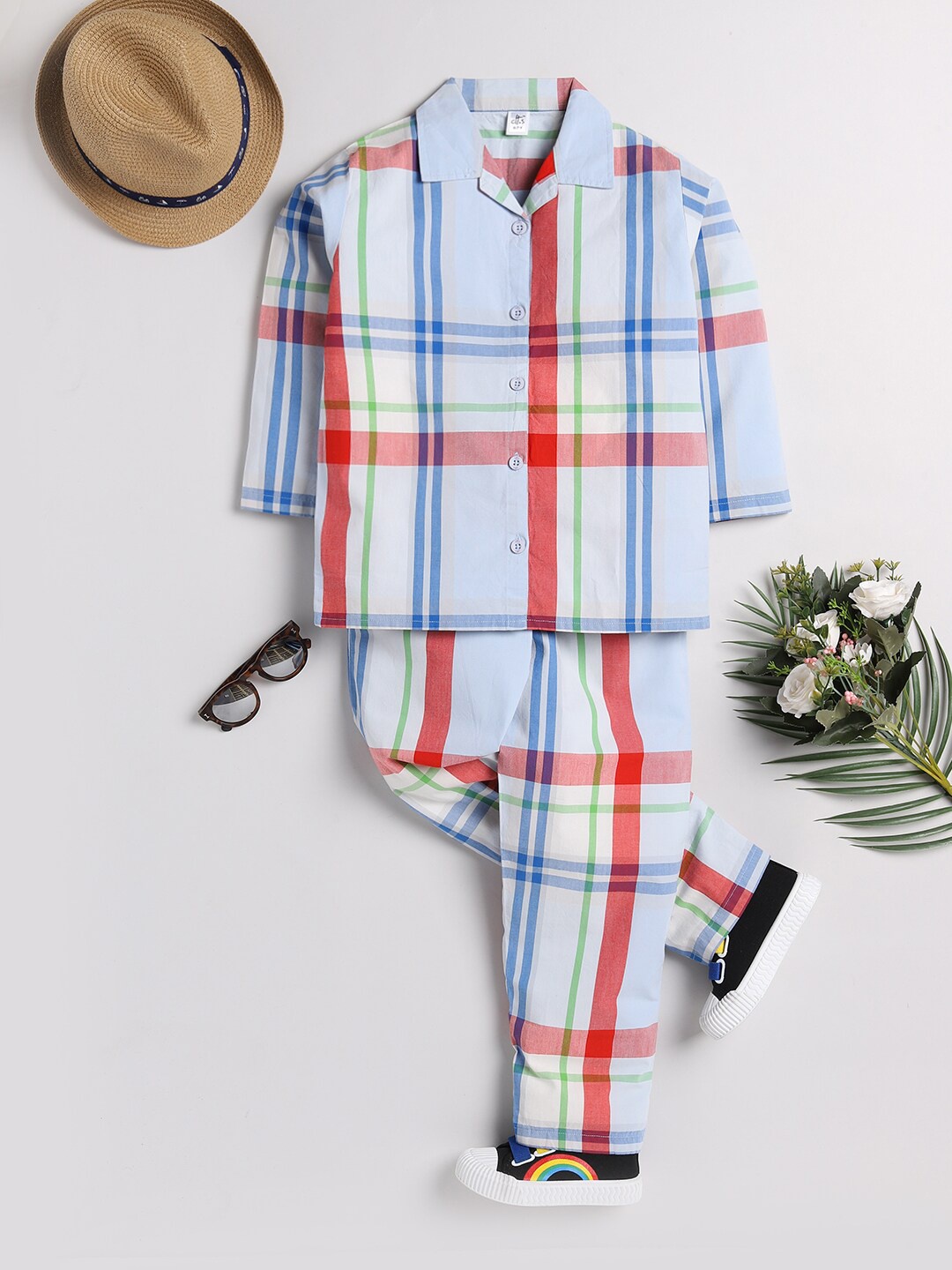 

Clt s Unisex Kids White & Red Checked Pure Cotton Night suit