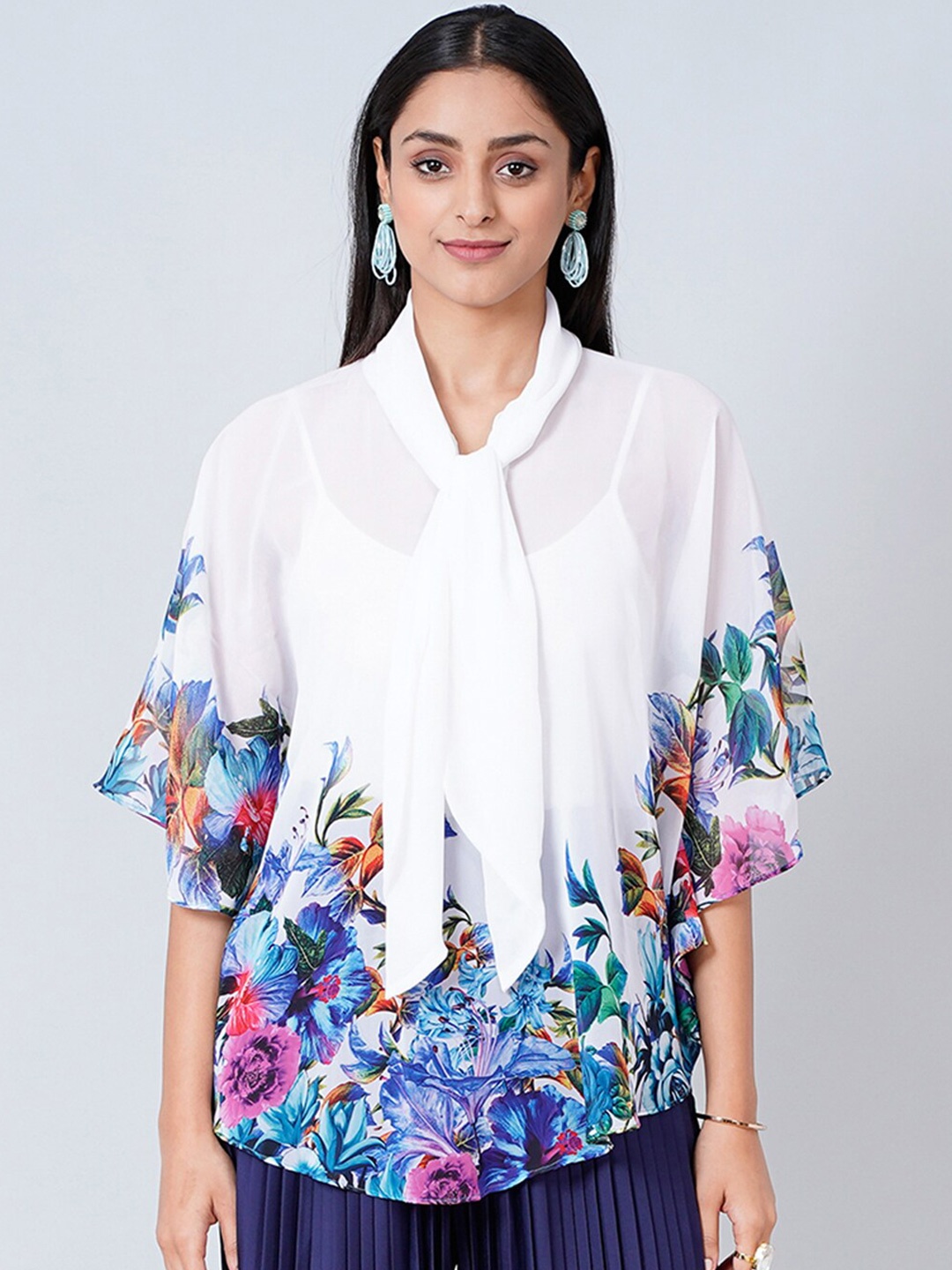 

First Resort by Ramola Bachchan Women Purple Floral Print Extended Sleeves Georgette Top