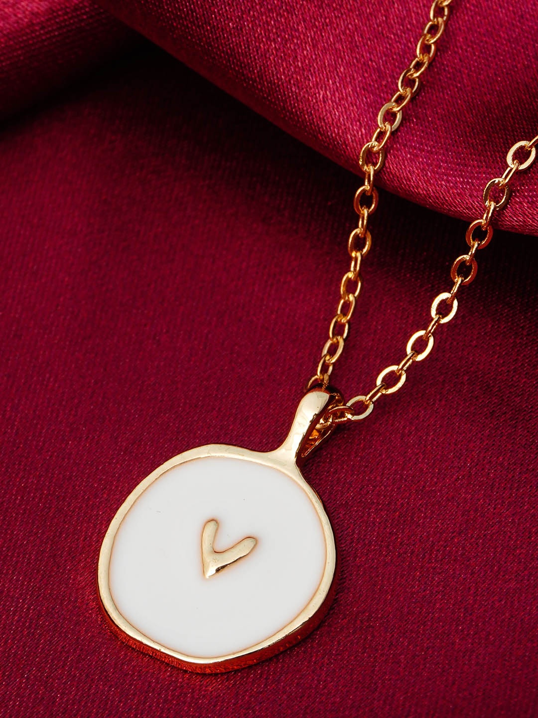 

Emmie White & Gold-Toned Heart Pendant Necklace