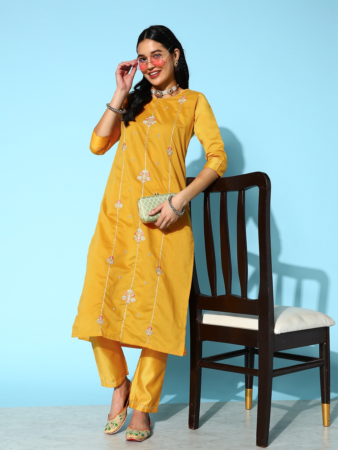 

SheWill Women Yellow Ethnic Motifs Embroidered Kurta with Trousers