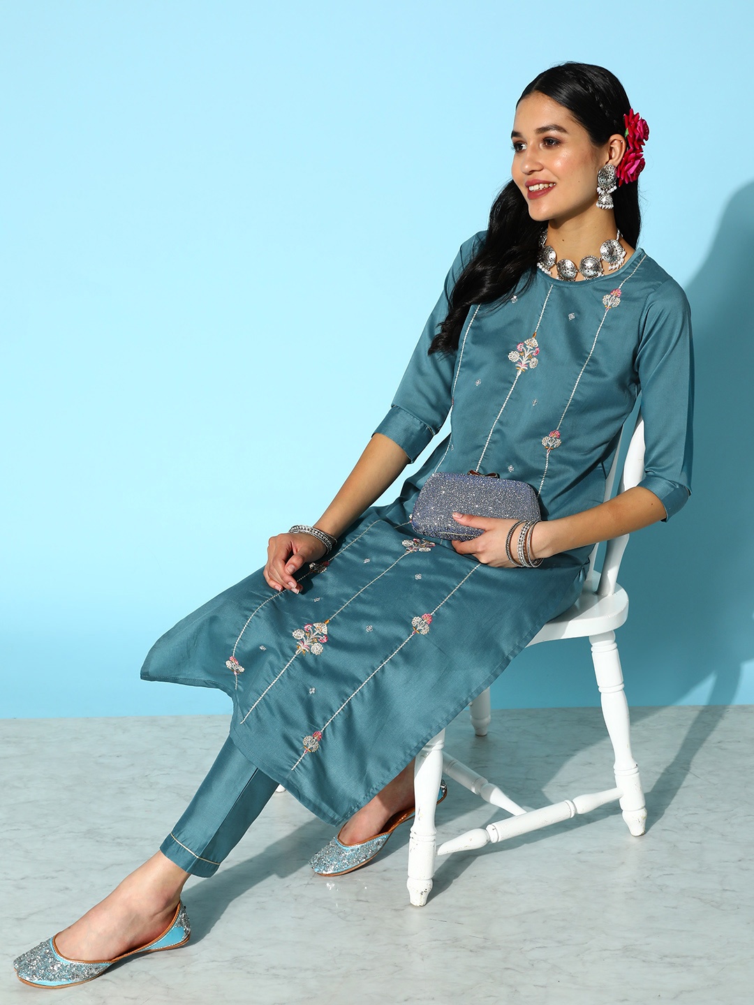 

SheWill Women Blue Ethnic Motifs Embroidered Kurta with Trousers