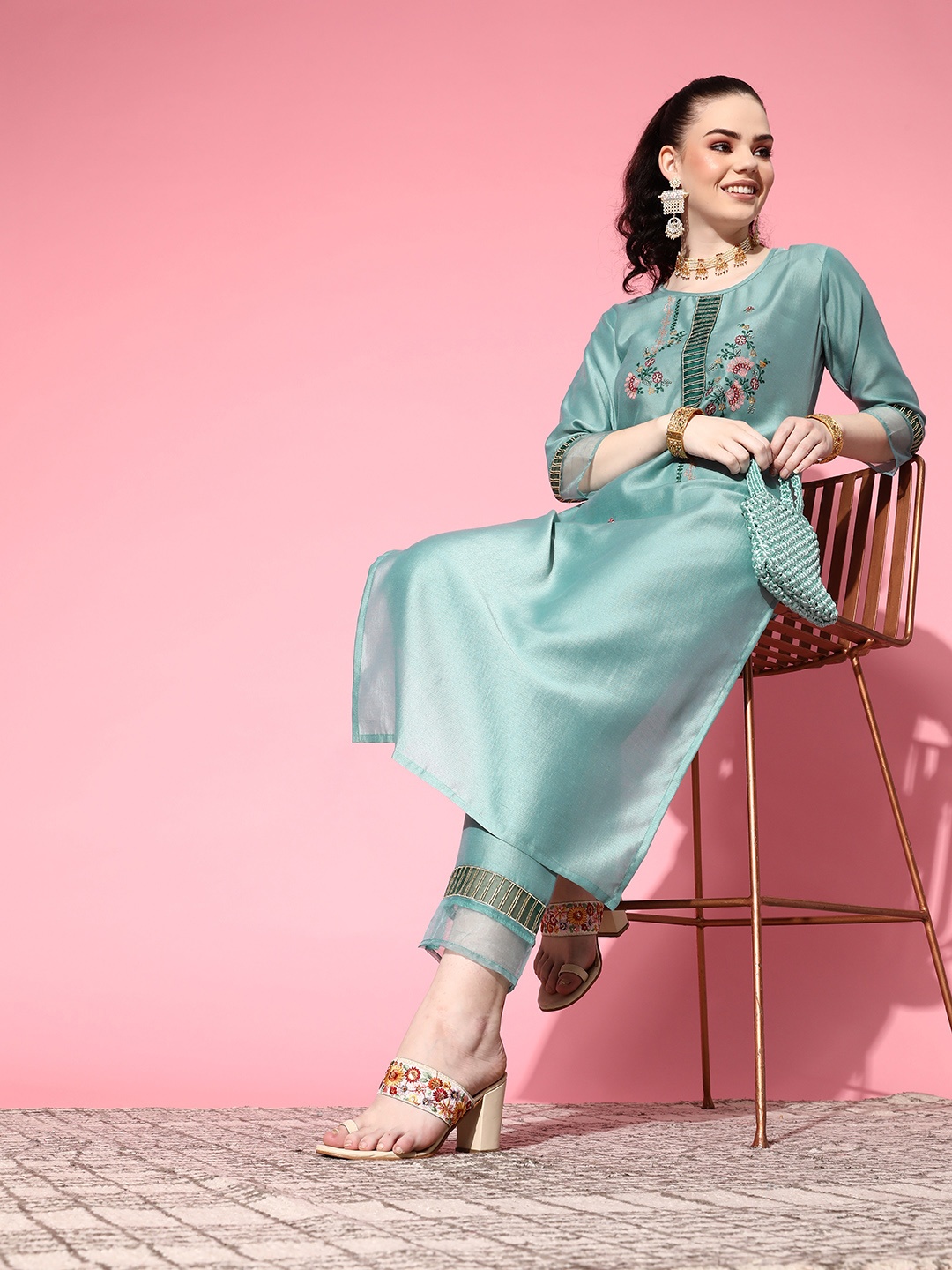 

SheWill Women Blue Floral Embroidered Kurta with Trousers