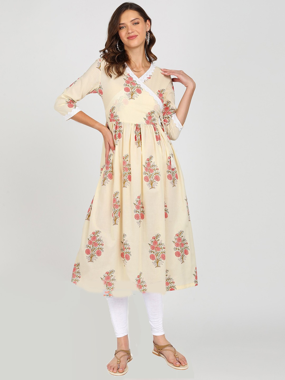 

shashvi Women Beige Floral Printed Cotton Kurta