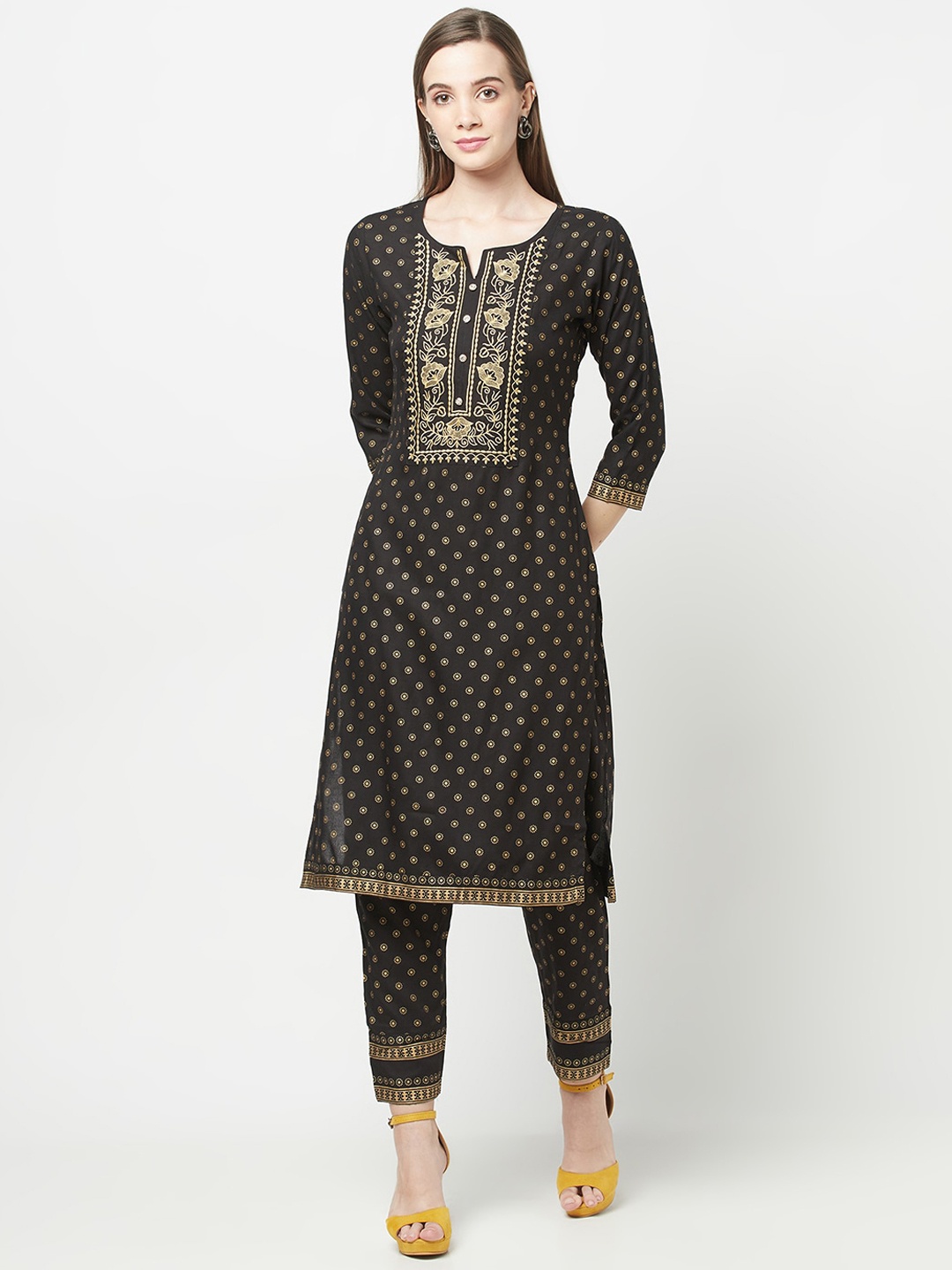 

ERISHA Women Black Floral Embroidered Kurta with Trousers