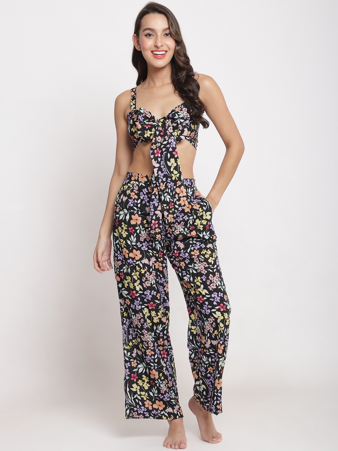 

EROTISSCH Women Black & Blue Floral Printed Beachwear Cover Up Set