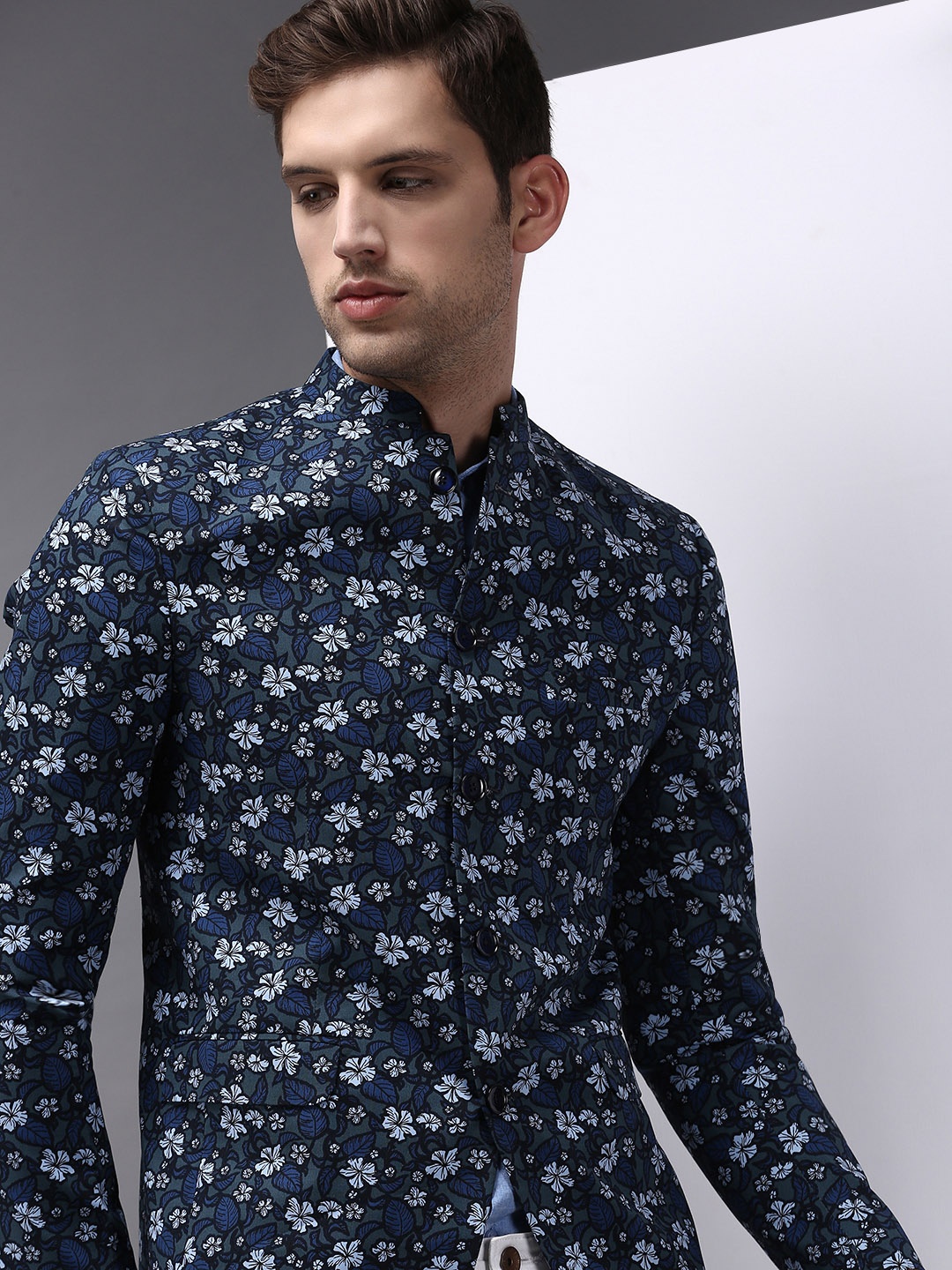 

SHOWOFF Men Grey Printed Single- Breasted Blazers