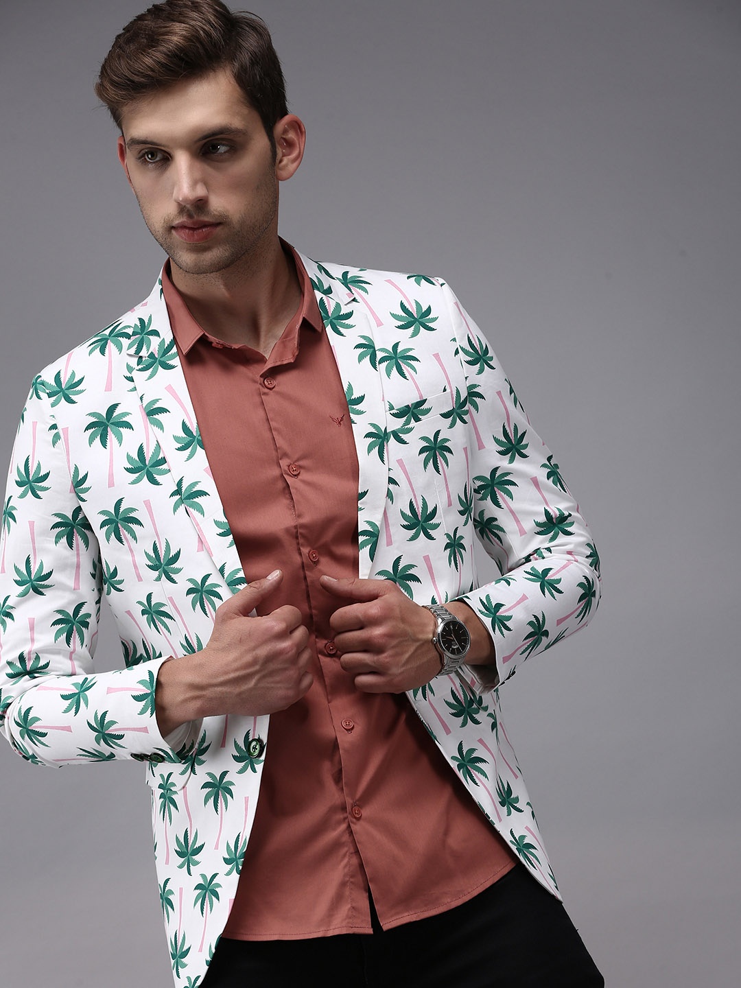 

SHOWOFF Men White Printed Single Breasted Blazers