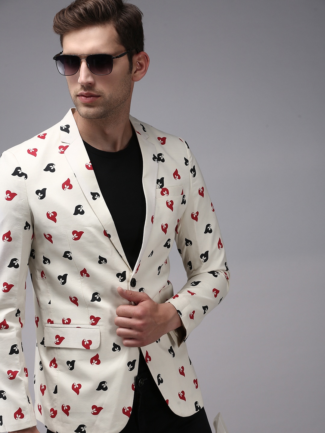 

SHOWOFF Men Cream Colored Printed Single-Breasted Blazer
