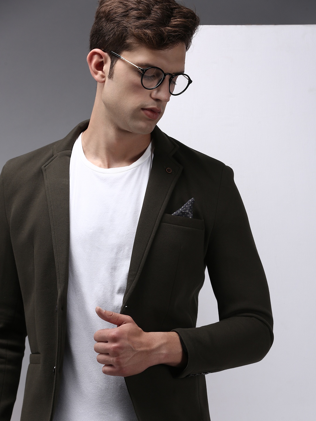 SHOWOFF Men Olive Green Solid Single-Breasted Casual Blazer