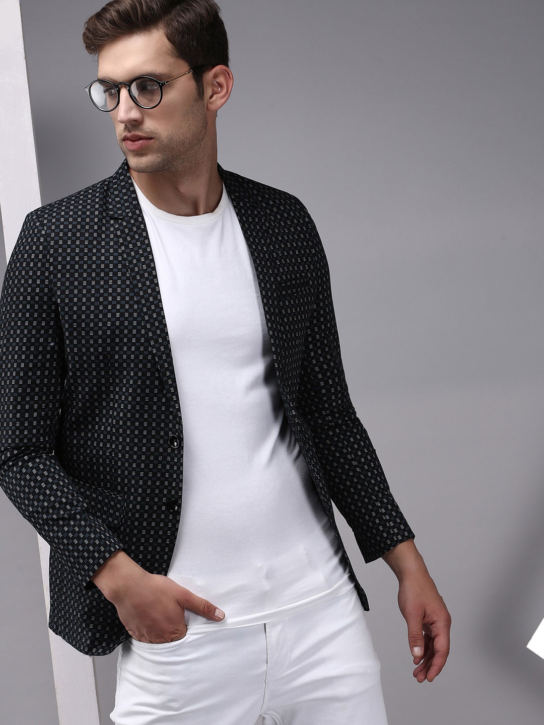 

SHOWOFF Men Black & White Printed Single-Breasted Blazer
