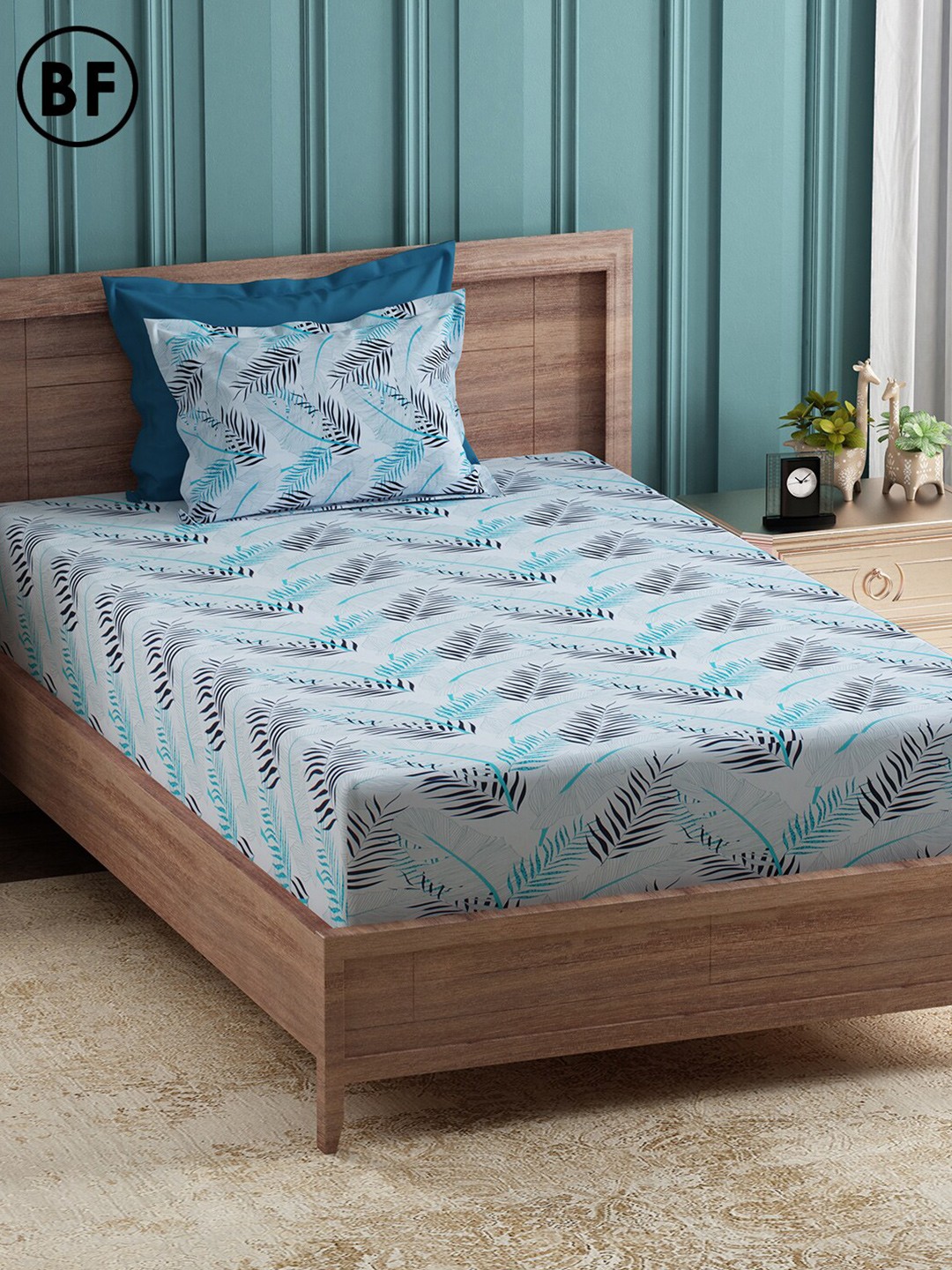 

Story@home Green & Blue 144 TC Cotton 2 Single Bedsheet with 2 Pillow Covers