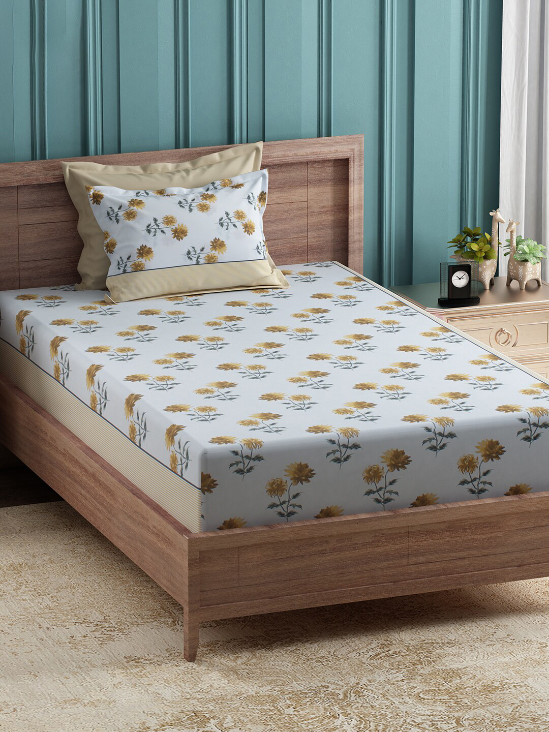 

Story@home Floral 144 TC 2 Single Bedsheet with 2 Pillow Cover, Off white