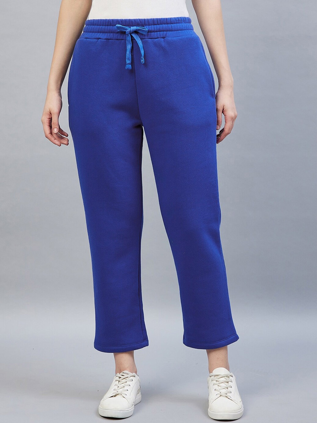

DELAN Women Blue Solid Cotton Regular-Fit Track Pants
