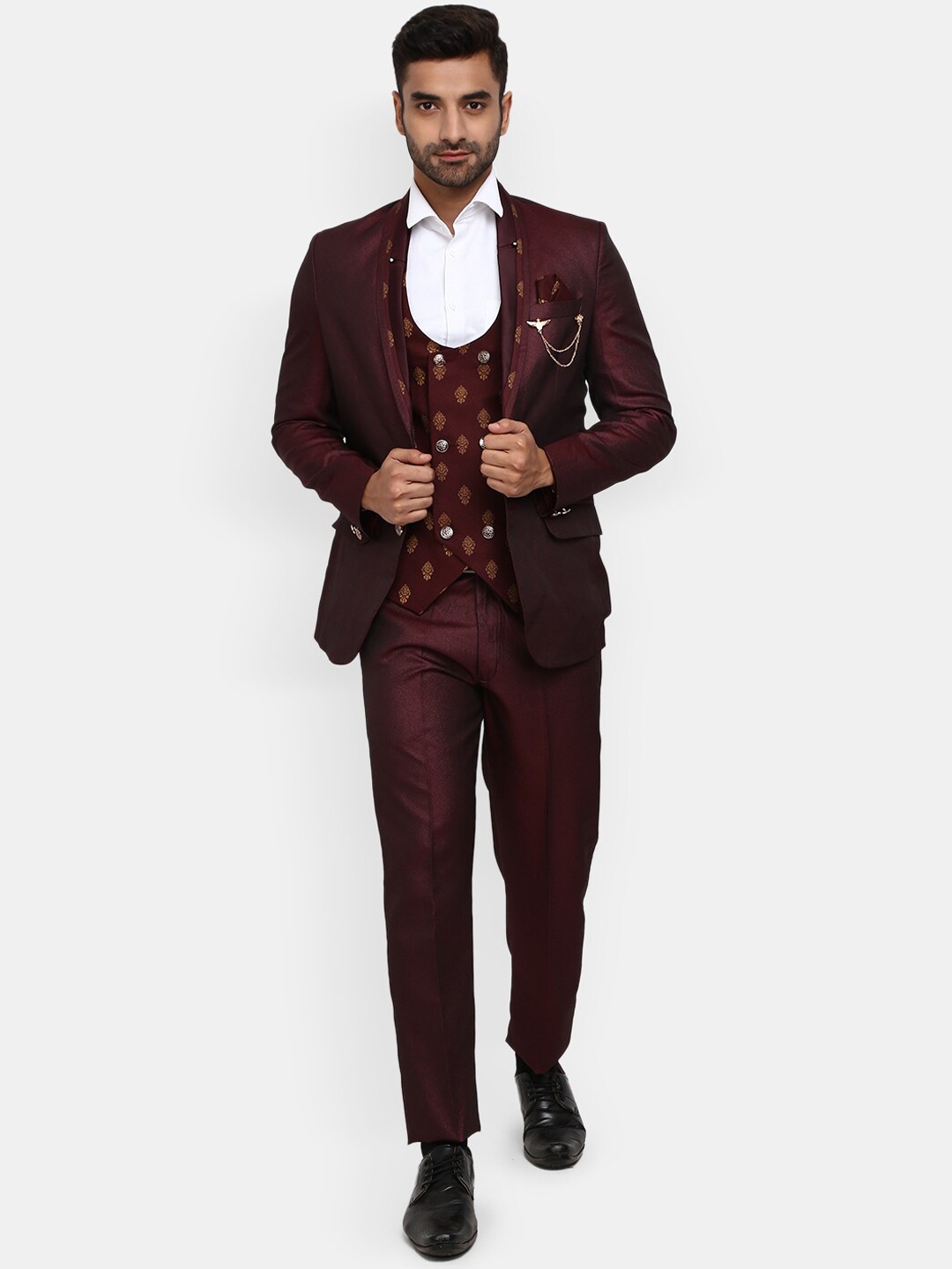 

V-Mart Men Maroon Single-Breasted 3-Piece Suit