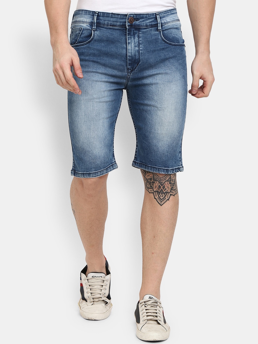 

V-Mart Men Blue Washed Washed Denim Outdoor Denim Shorts