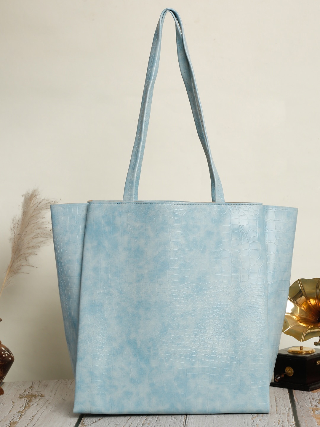 

Apsis Women Blue Textured Oversized Structured Shoulder Bag