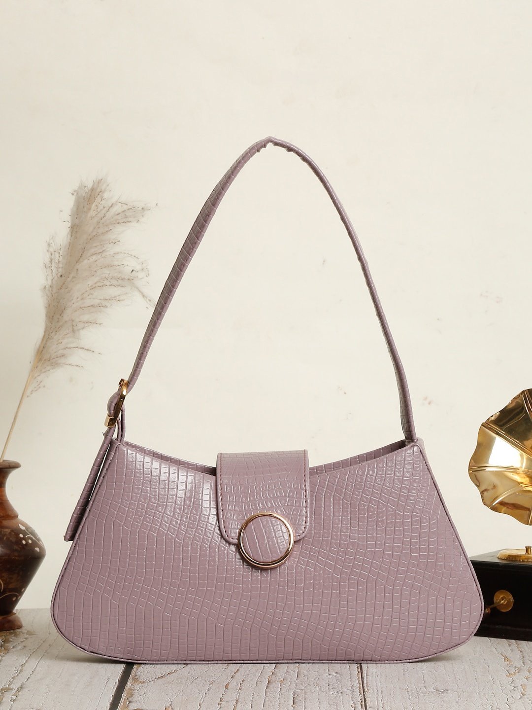 

Apsis Women Lavender Textured Structured Handheld Bag