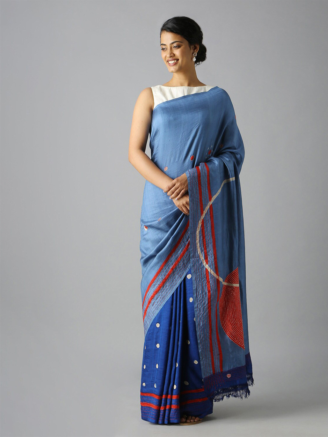 

Taneira Blue & Red Pure Silk Polka Dots Printed Saree