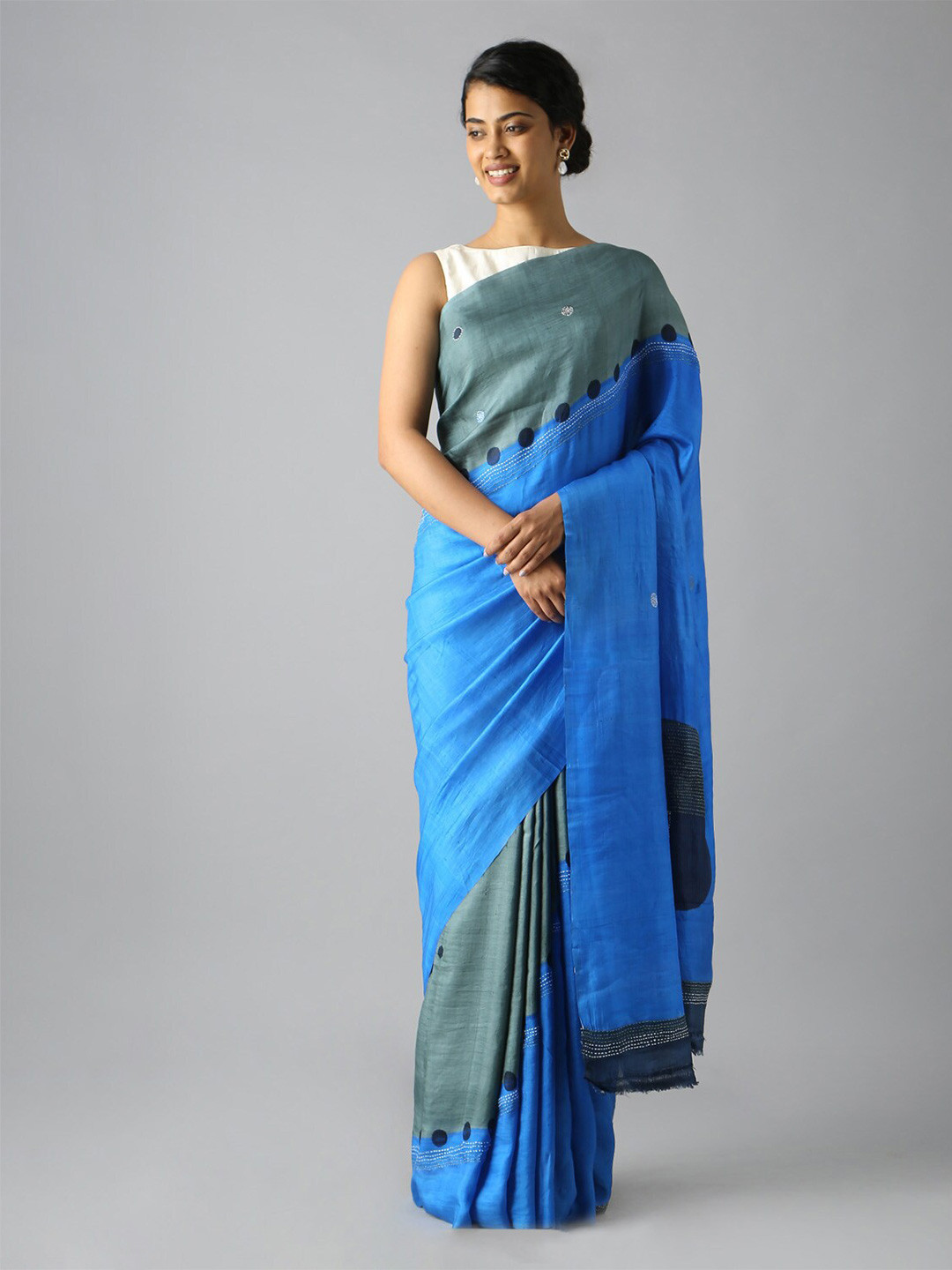 

Taneira Blue & Grey Pure Silk Batik Saree