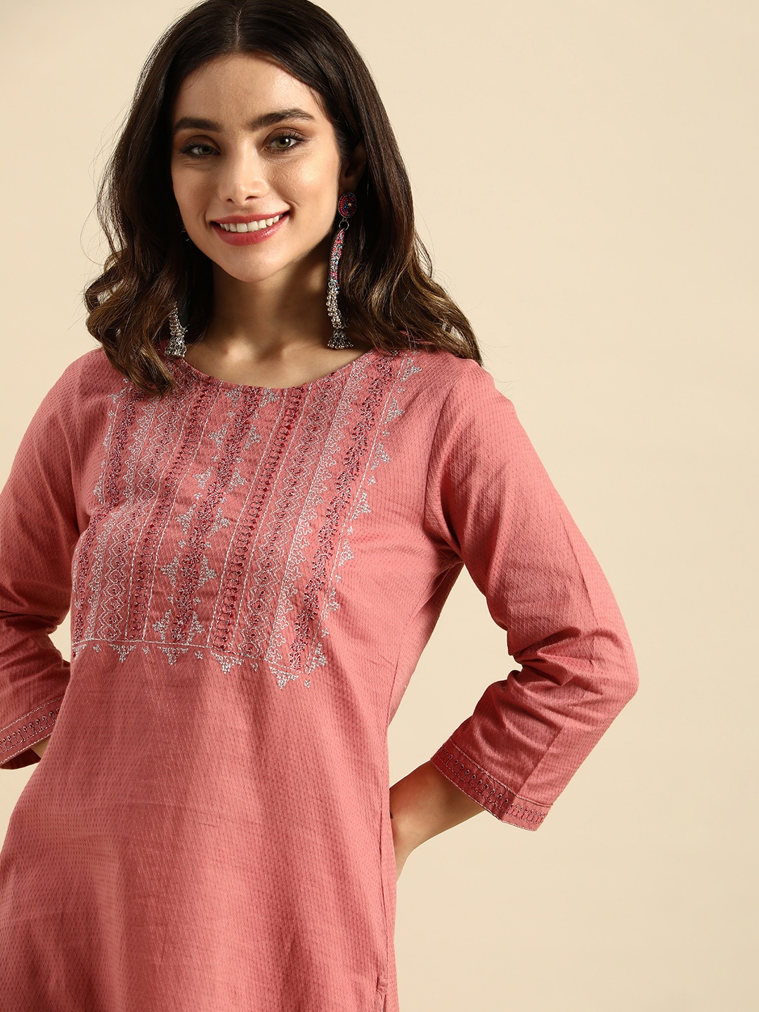 

Sangria Women Dusty Pink Yoke Design Pure Cotton Kurta, Rose