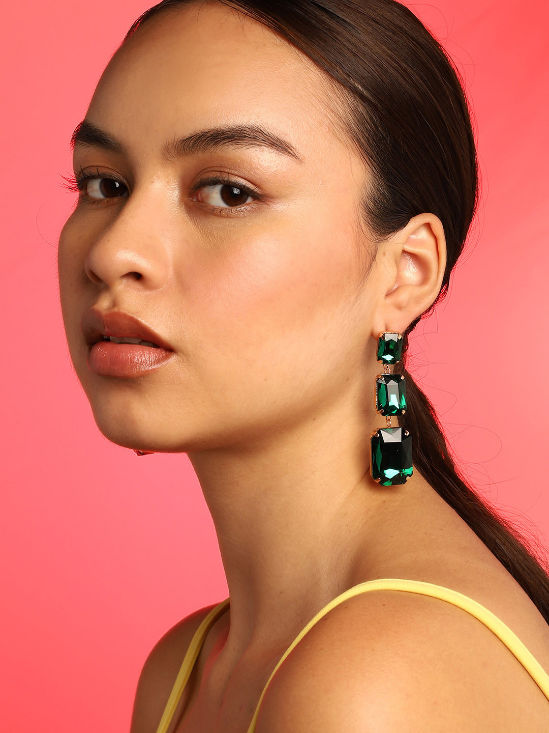 

SOHI Green & Gold-Plated Contemporary Drop Earrings