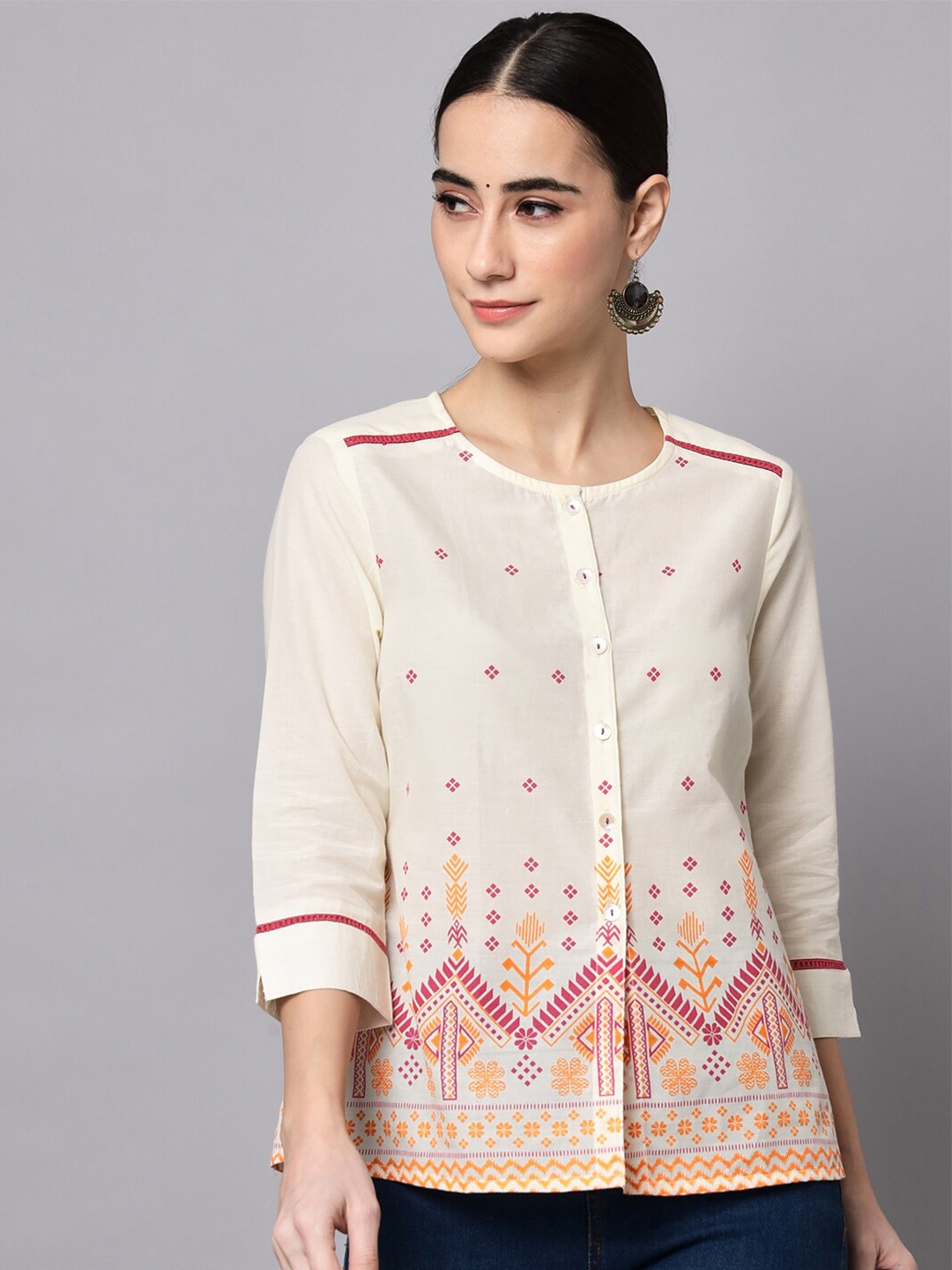 

Sutidora Off White & Pink Print Shirt Style Top