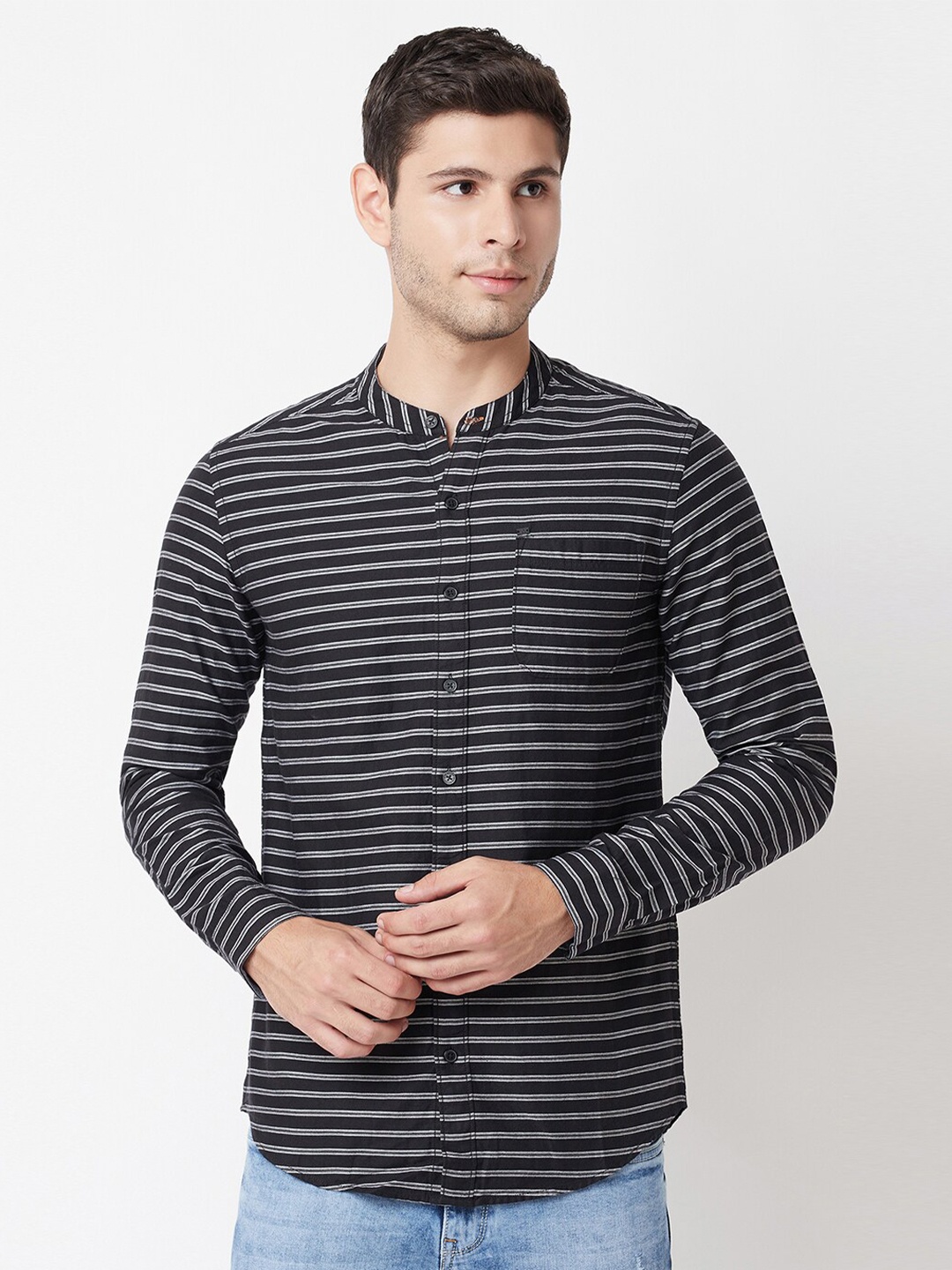 

Blue Buddha Men Black Horizontal Stripes Striped Casual Shirt