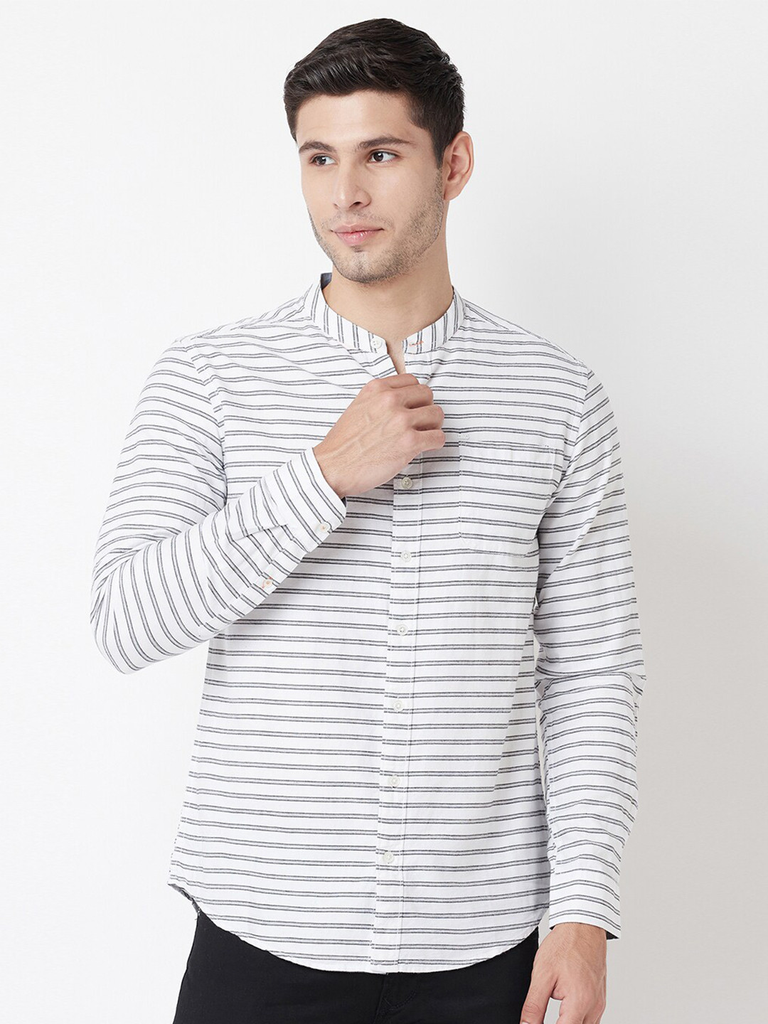 

Blue Buddha Men White Horizontal Stripes Striped Casual Shirt