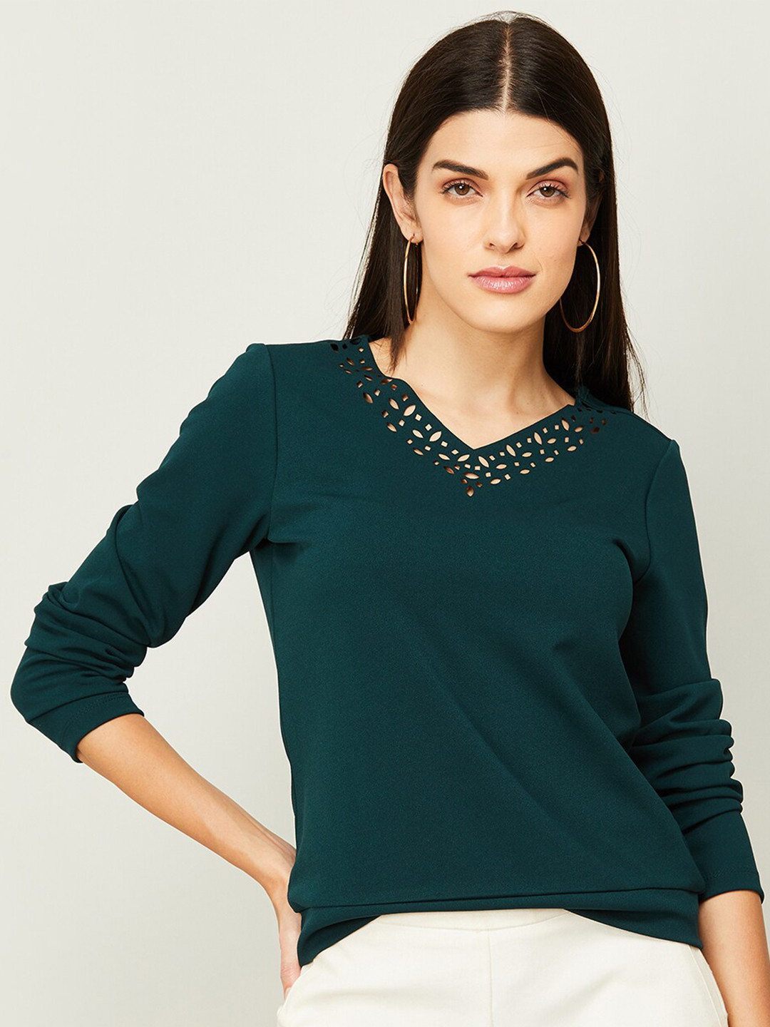 

Fame Forever by Lifestyle Women Green Cut Work Cotton Sweatshirt