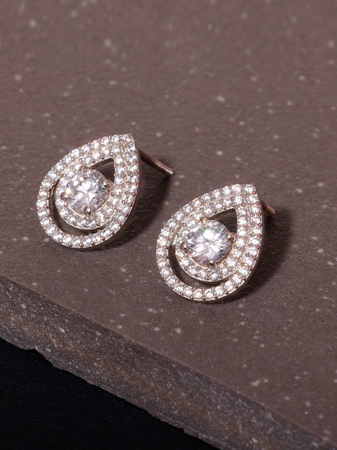 

GIVA 925 Sterling Silver Silver-Toned Teardrop Shaped Studs Earrings