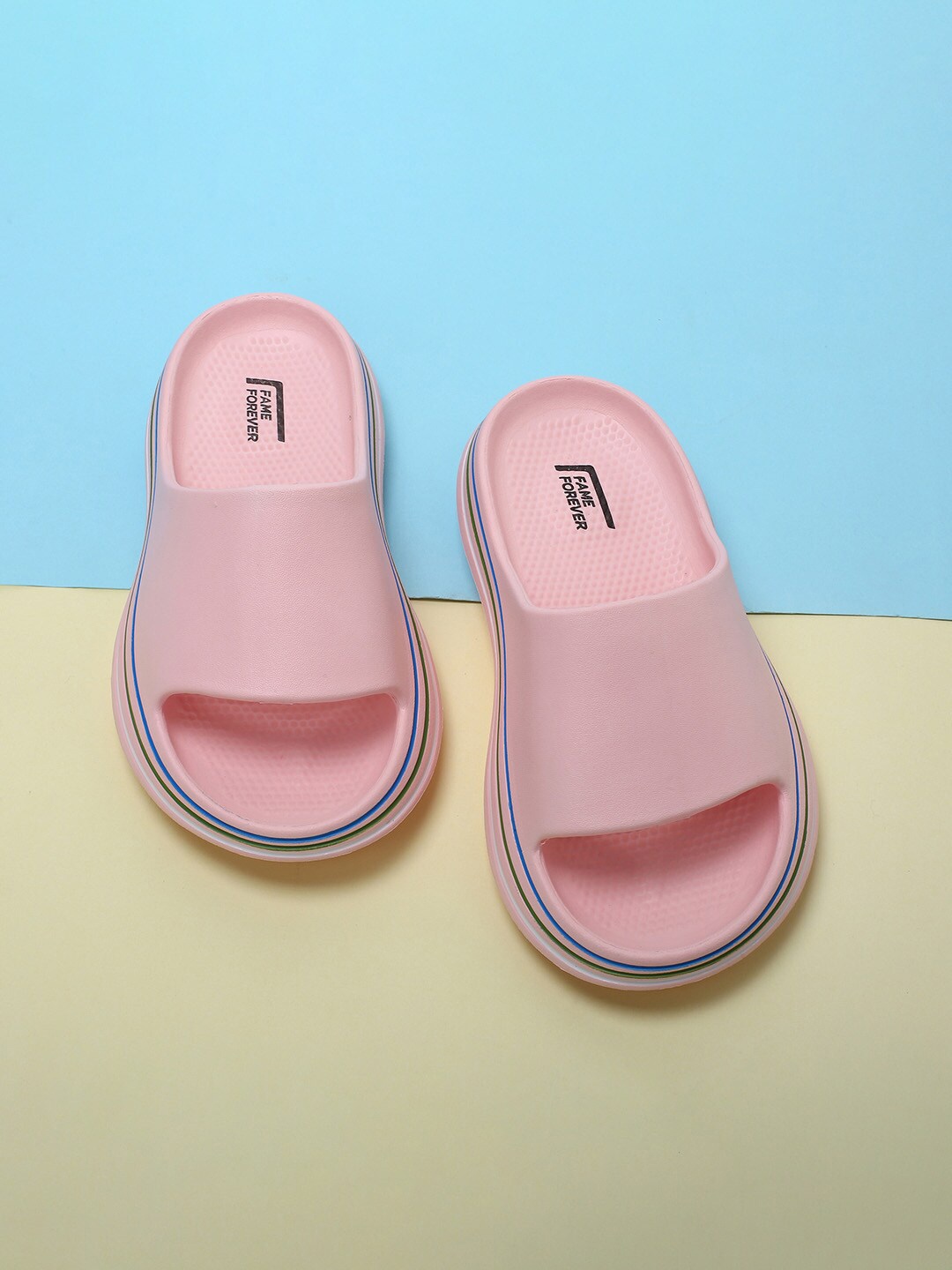 

Fame Forever by Lifestyle Girls Pink & Blue Rubber Sliders