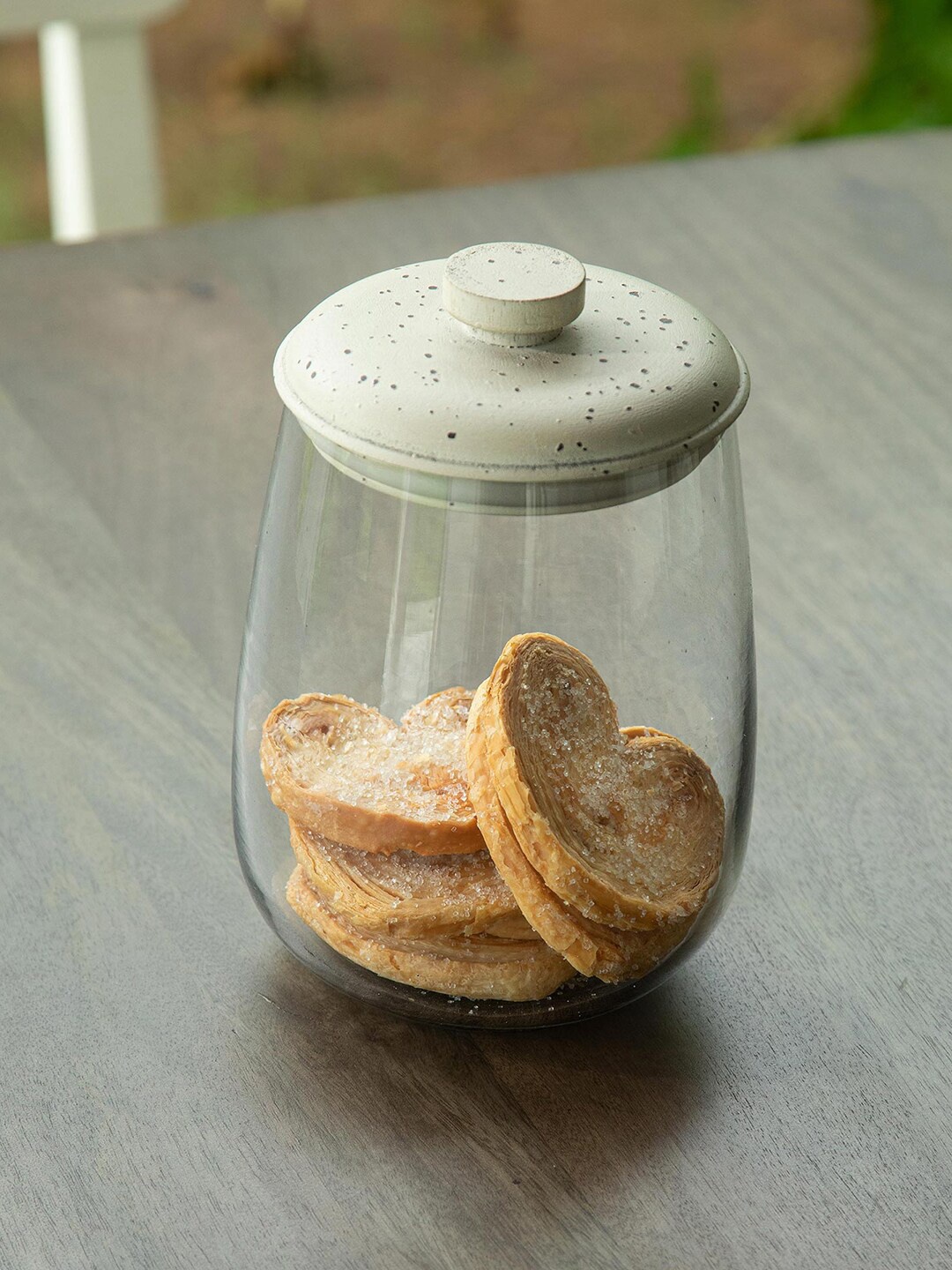 

ellementry Transparent & Off White Farmhouse Flair Glass Jar Food Container