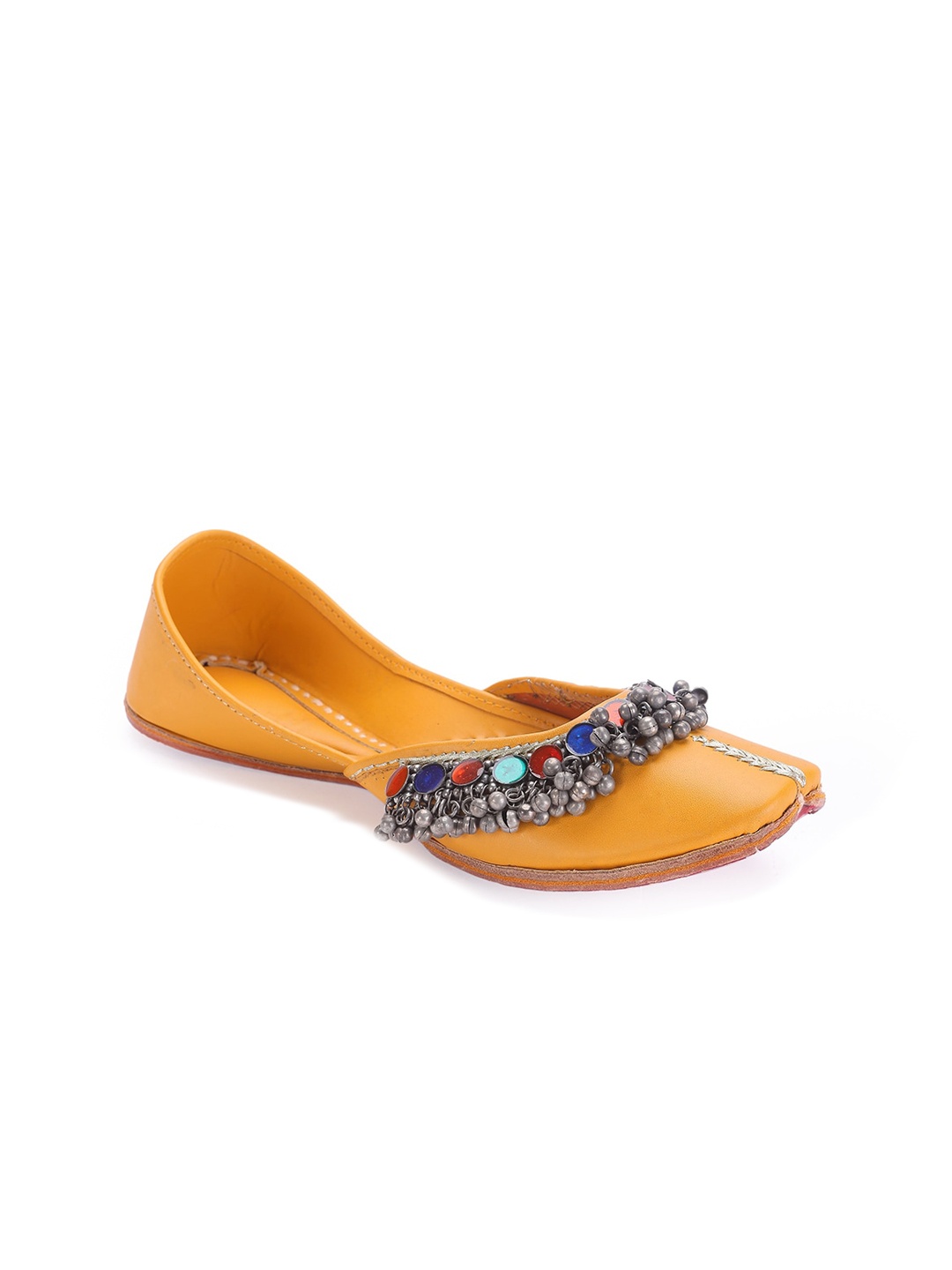 

5 ELEMENTS Women Yellow Embellished Ethnic Mojaris Flats