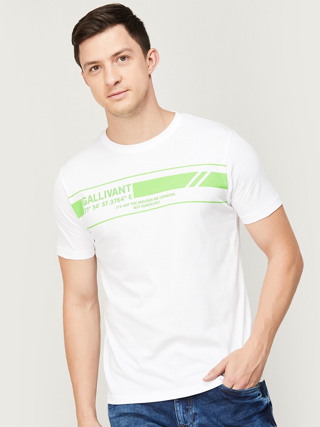 

Bossini Men White Typography Printed Cotton T-shirt