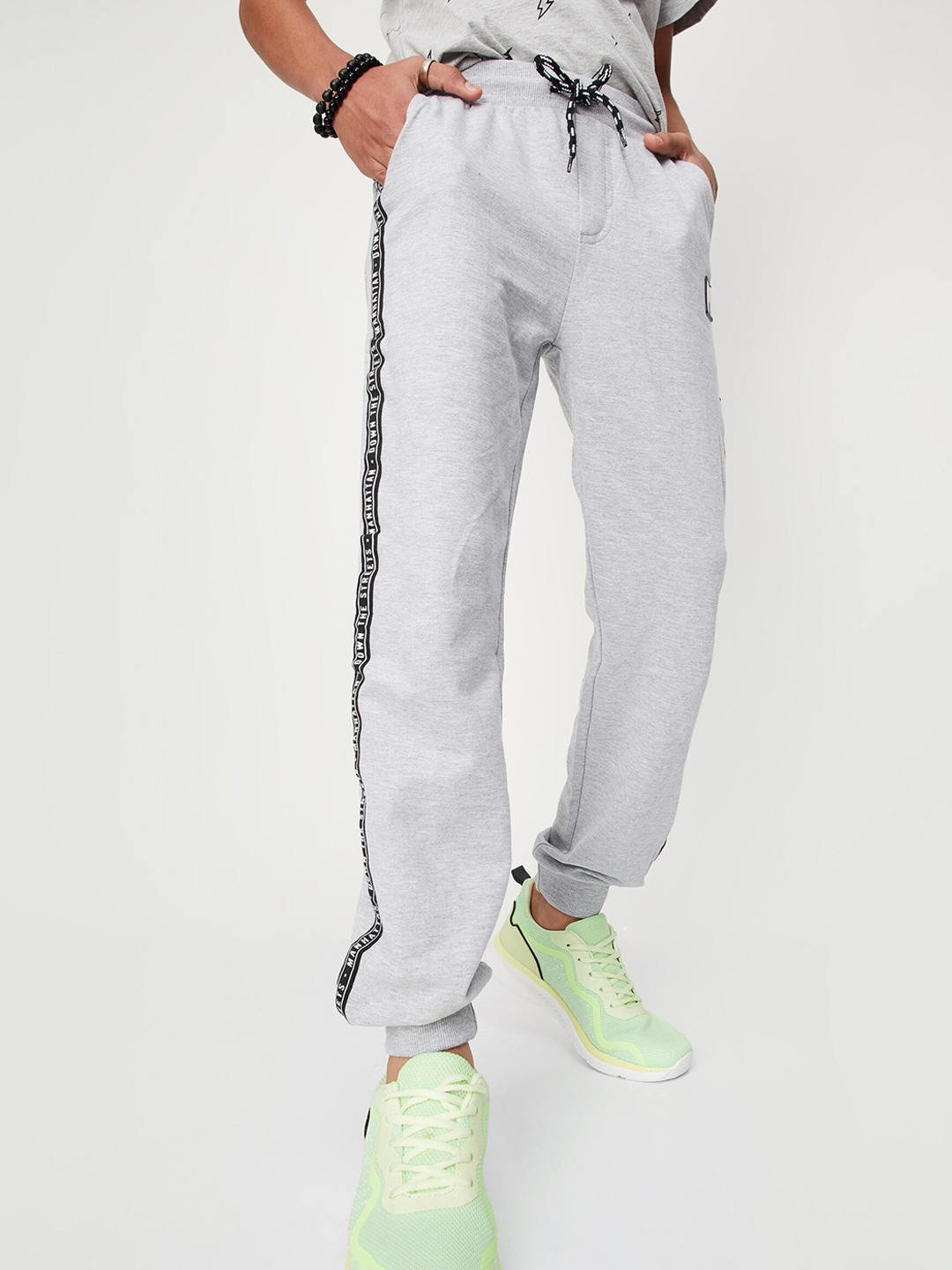 

max Boys Grey Solid Pure Cotton Joggers