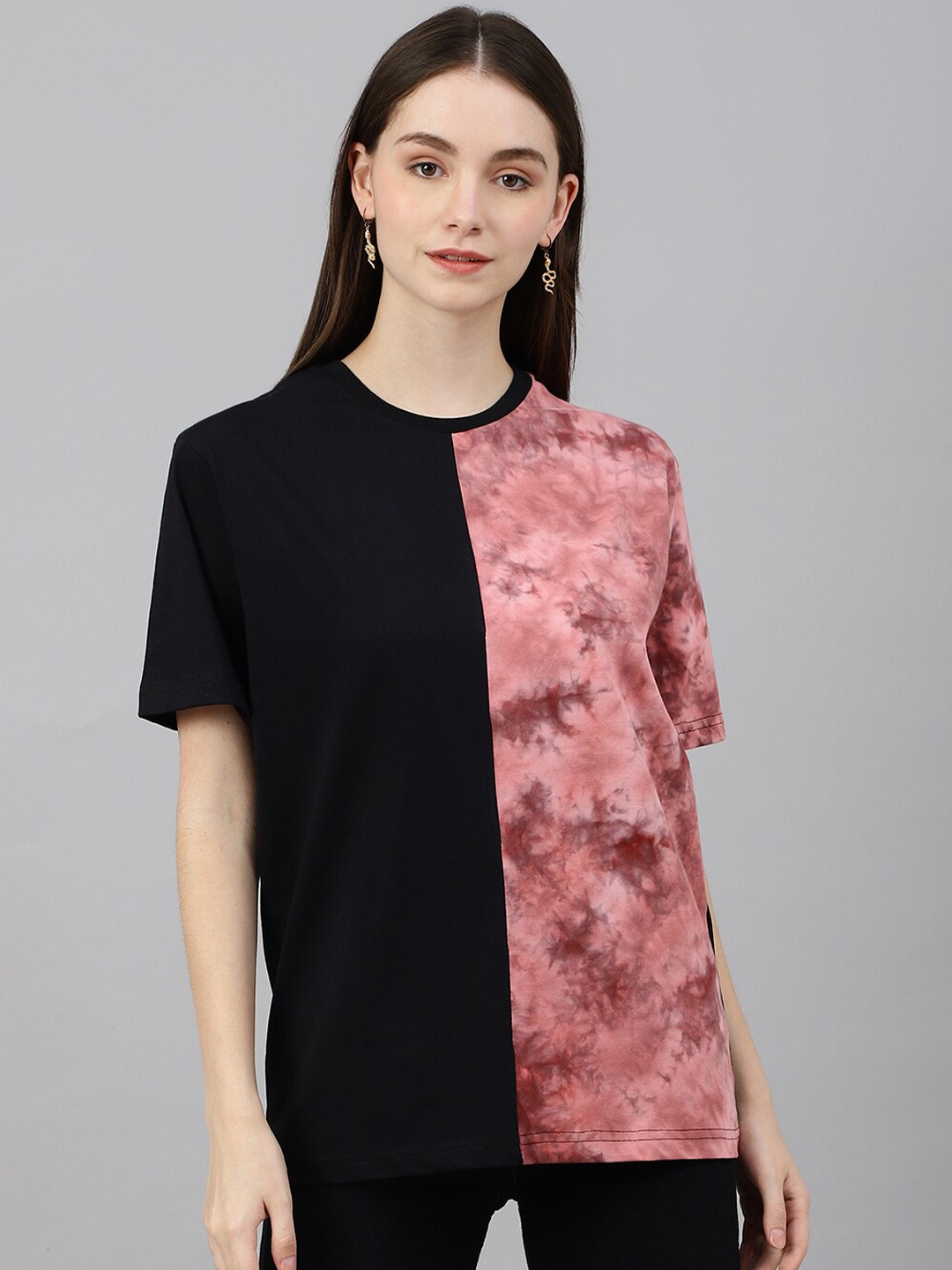 

COLOR CAPITAL Women Black & Pink Colourblocked Boxy Cotton T-shirt