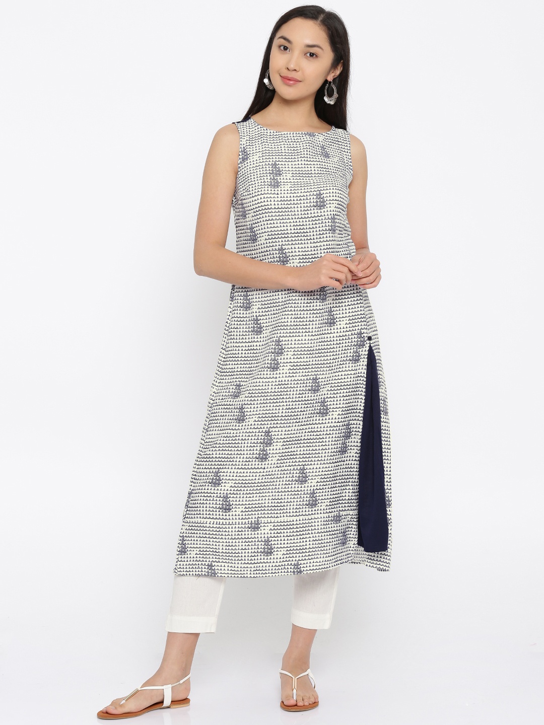 

RANGMANCH BY PANTALOONS Women White & Navy Printed A-Line Kurta
