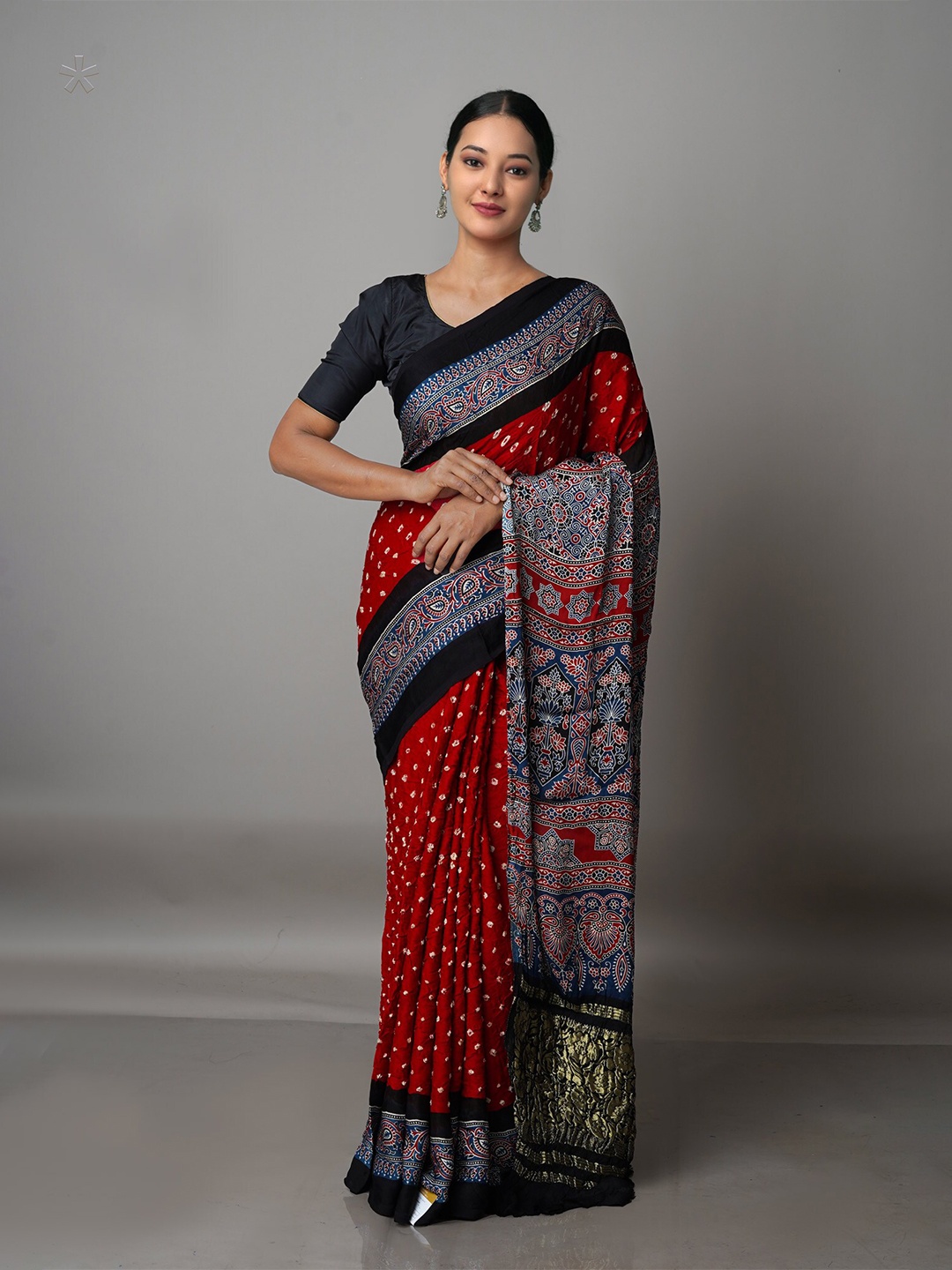 

Unnati Silks Burgundy & Black Bandhani Silk Blend Bandhani Saree