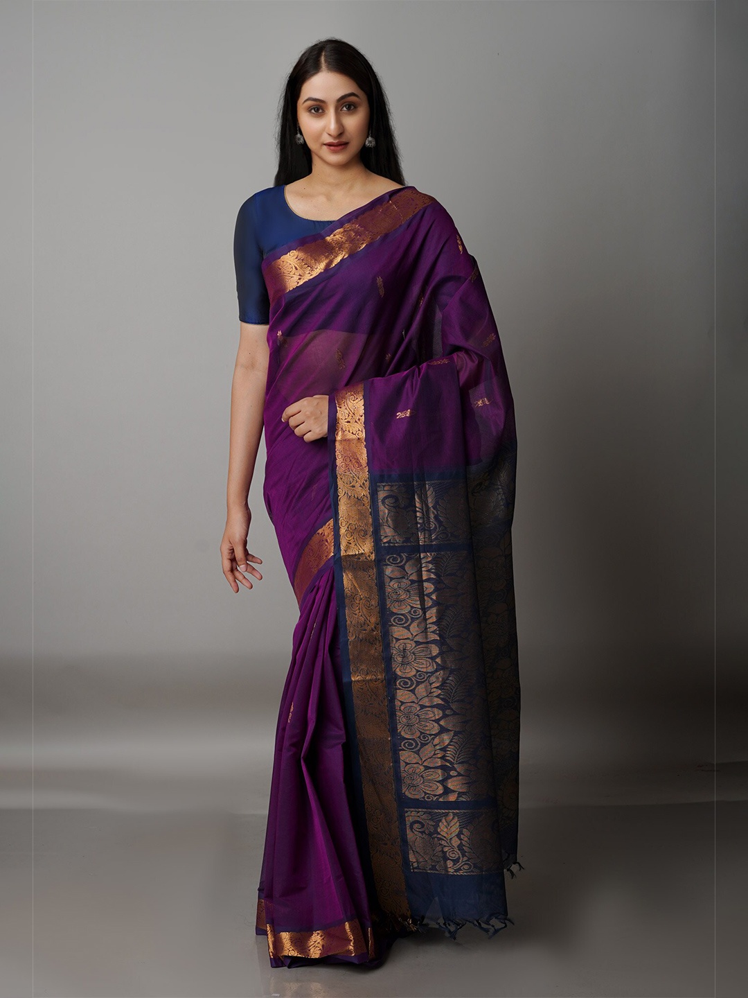 

Unnati Silks Purple & Blue Woven Design Zari Pure Cotton Handloom Gadwal Saree