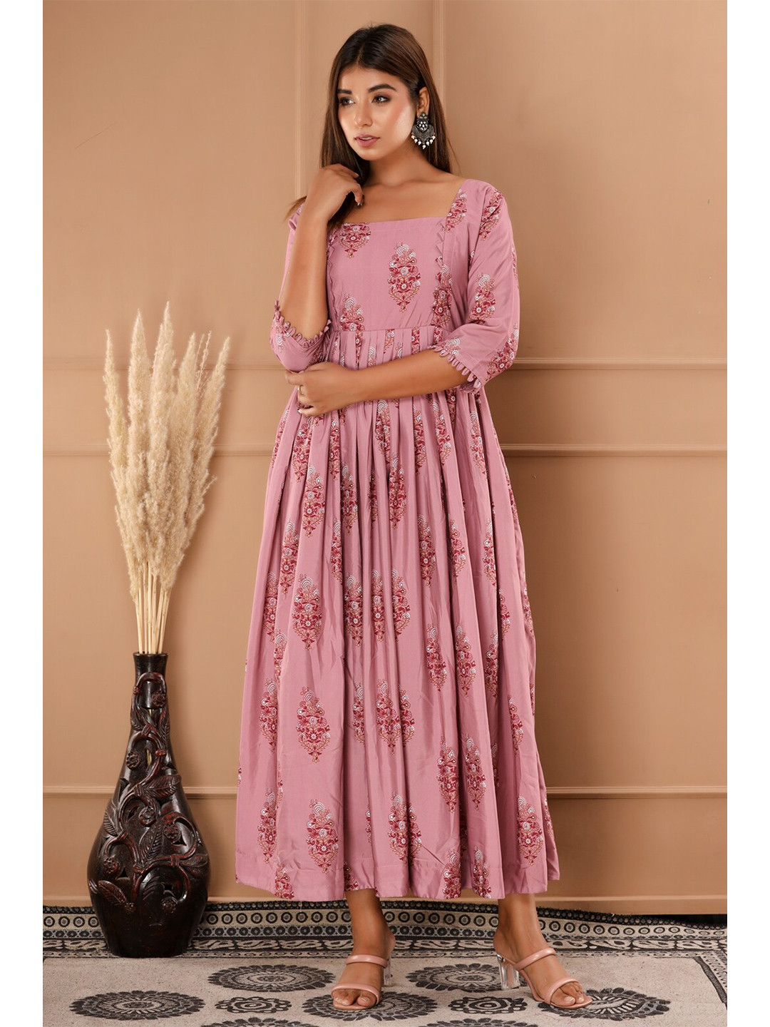 

Saart Bunaai Women Pink & Red Printed Cotton A-Line Ethnic Dress
