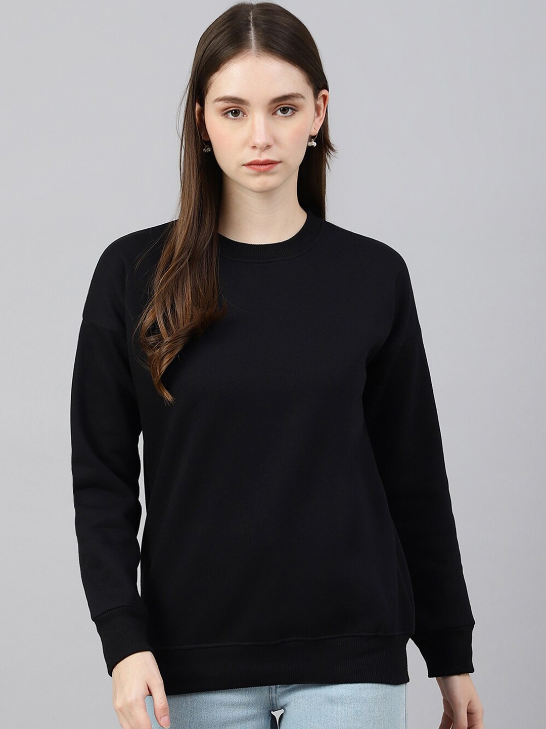 

COLOR CAPITAL Women Black Solid Drop Shoulder Sweatshirt
