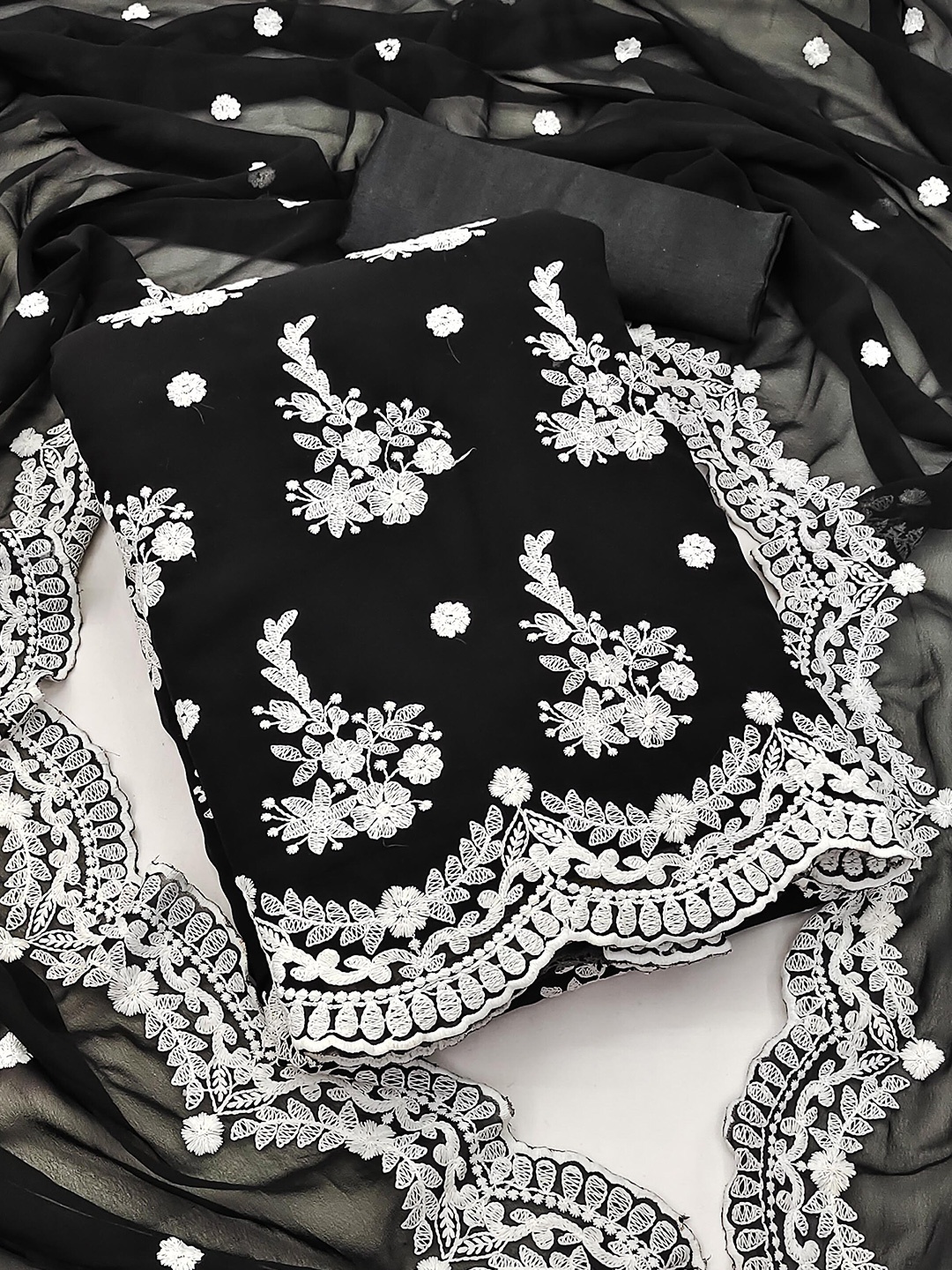 

SHADOW & SAINING Black & White Embroidered Silk Georgette Unstitched Dress Material