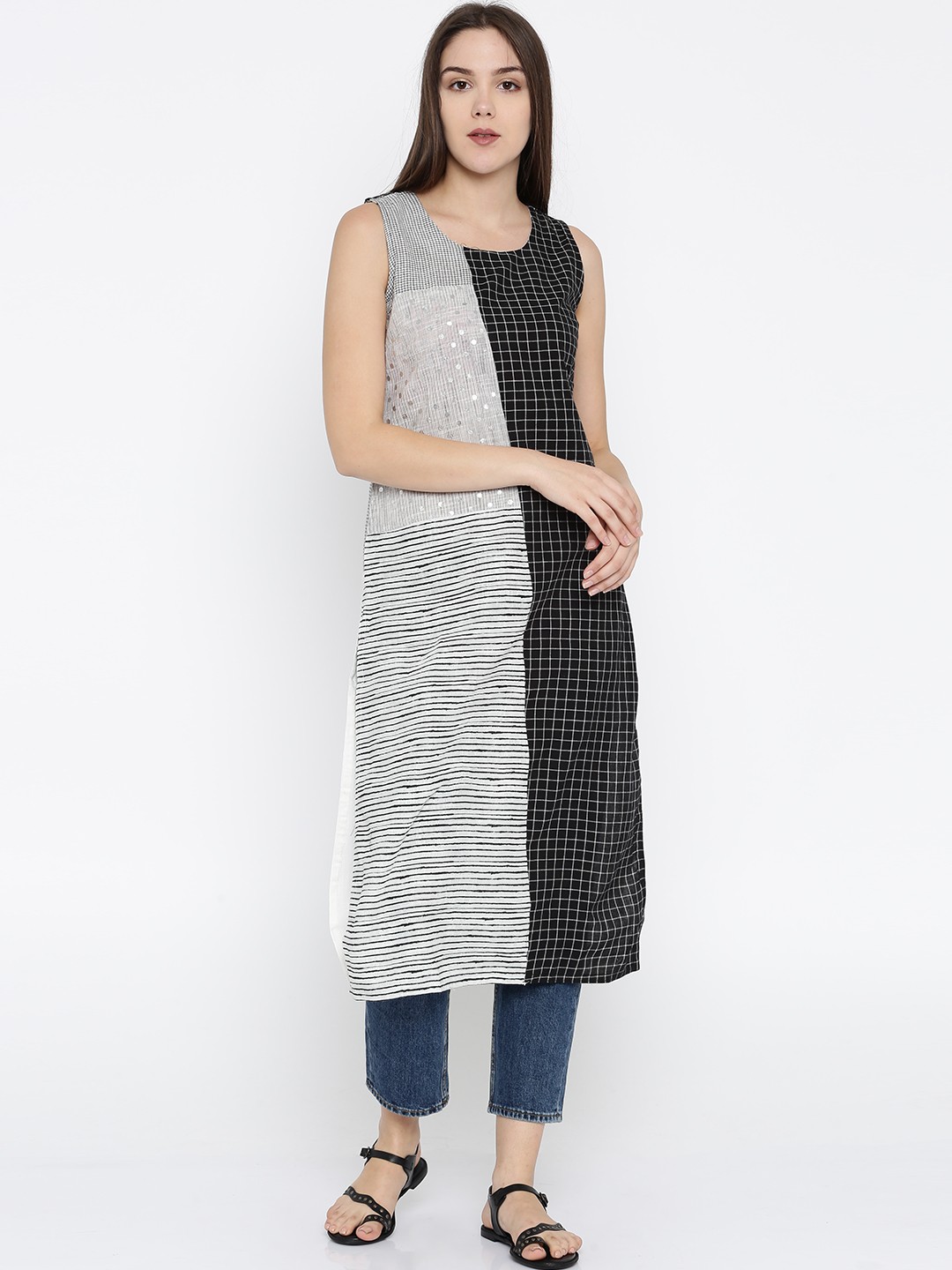 

RANGMANCH BY PANTALOONS Women Off-White & Black Printed Straight Kurta