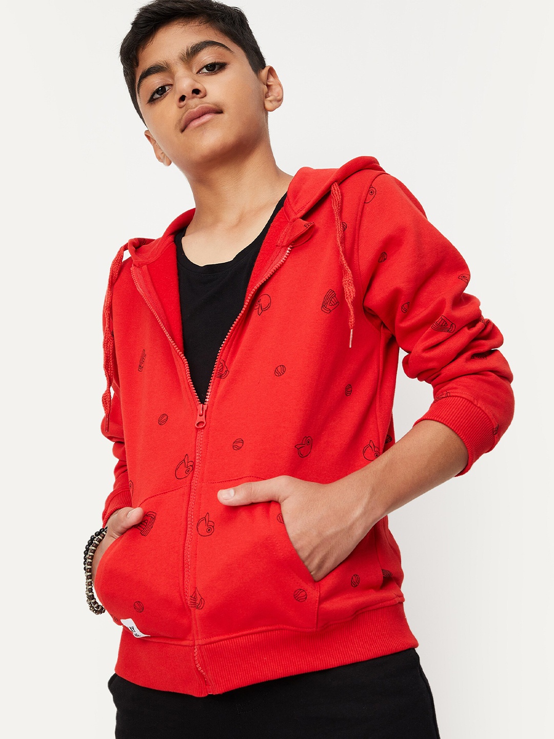 

max Boys Red Printed Sweatshirt