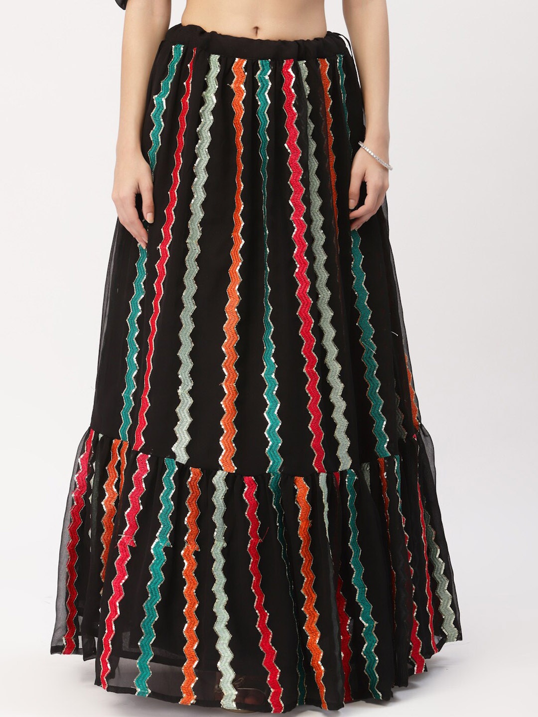 

studio rasa Women Black & Red Embroidered Sequined Flounce Skirt