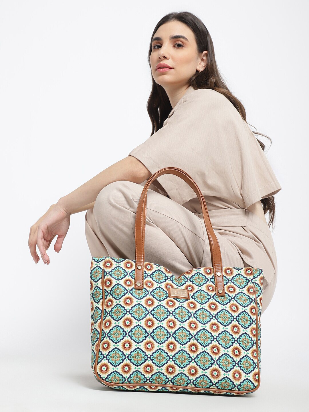 

KLEIO Canvas Printed Shoulder Bag, White