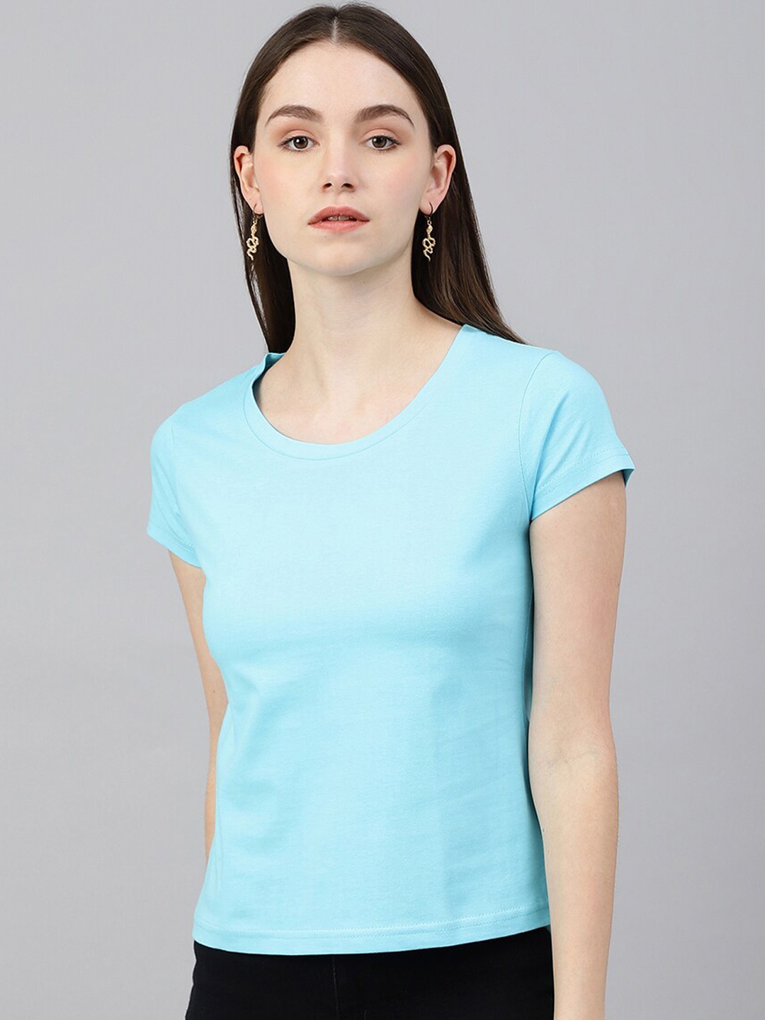 

COLOR CAPITAL Women Blue Round Neck Cotton T-shirt