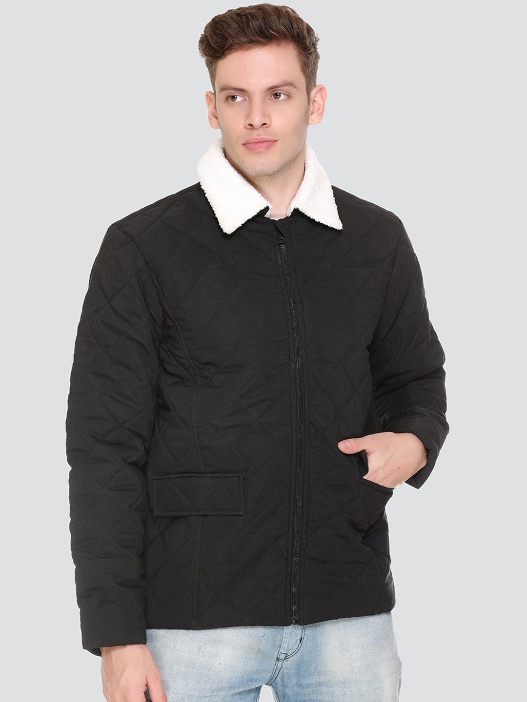 

HONNETE Men Black Checked Lightweight Puffer Jacket