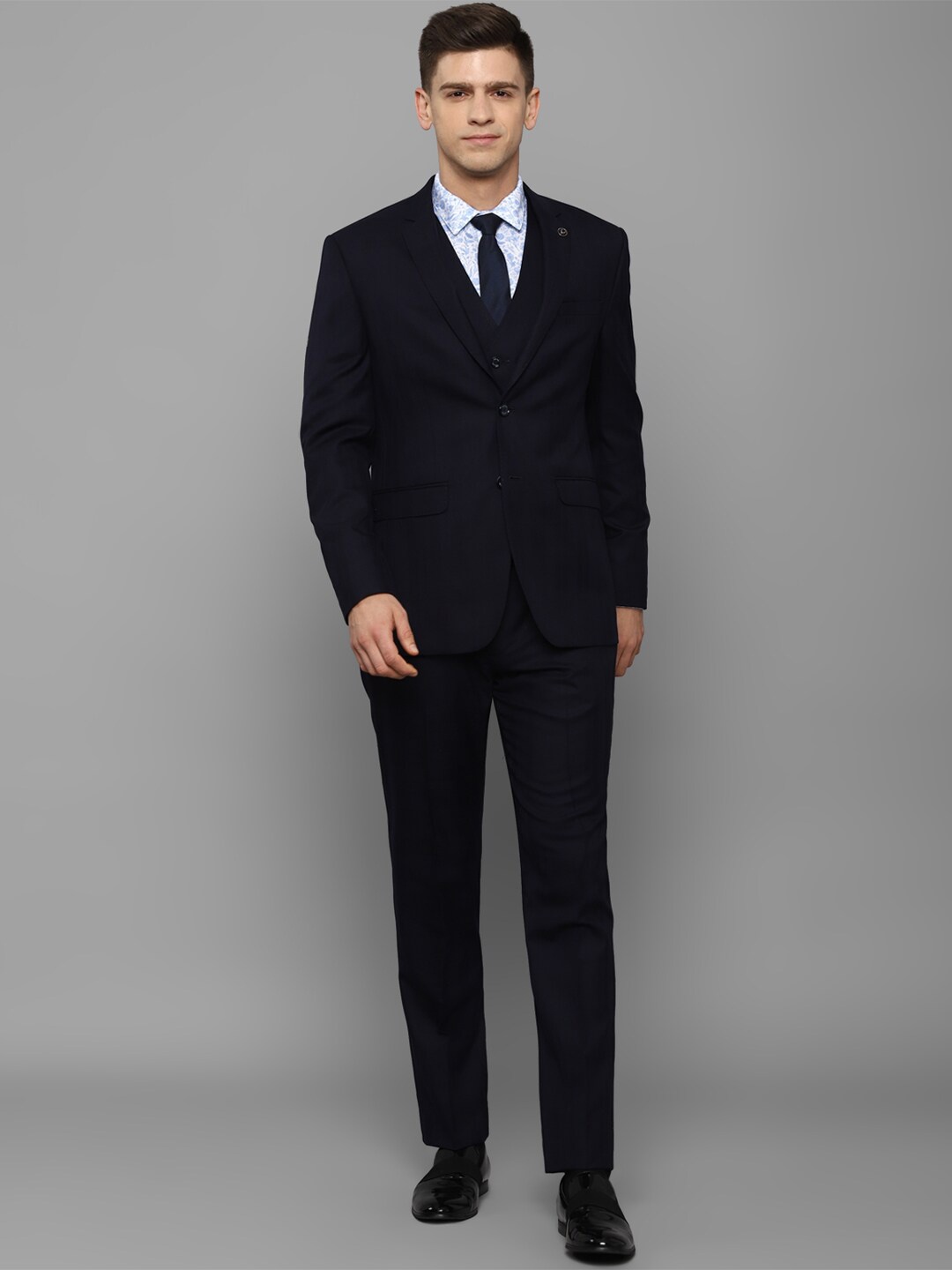 

Allen Solly Men Navy Blue Solid Single-Breasted Slim-Fit Formal Three-Piece Suit