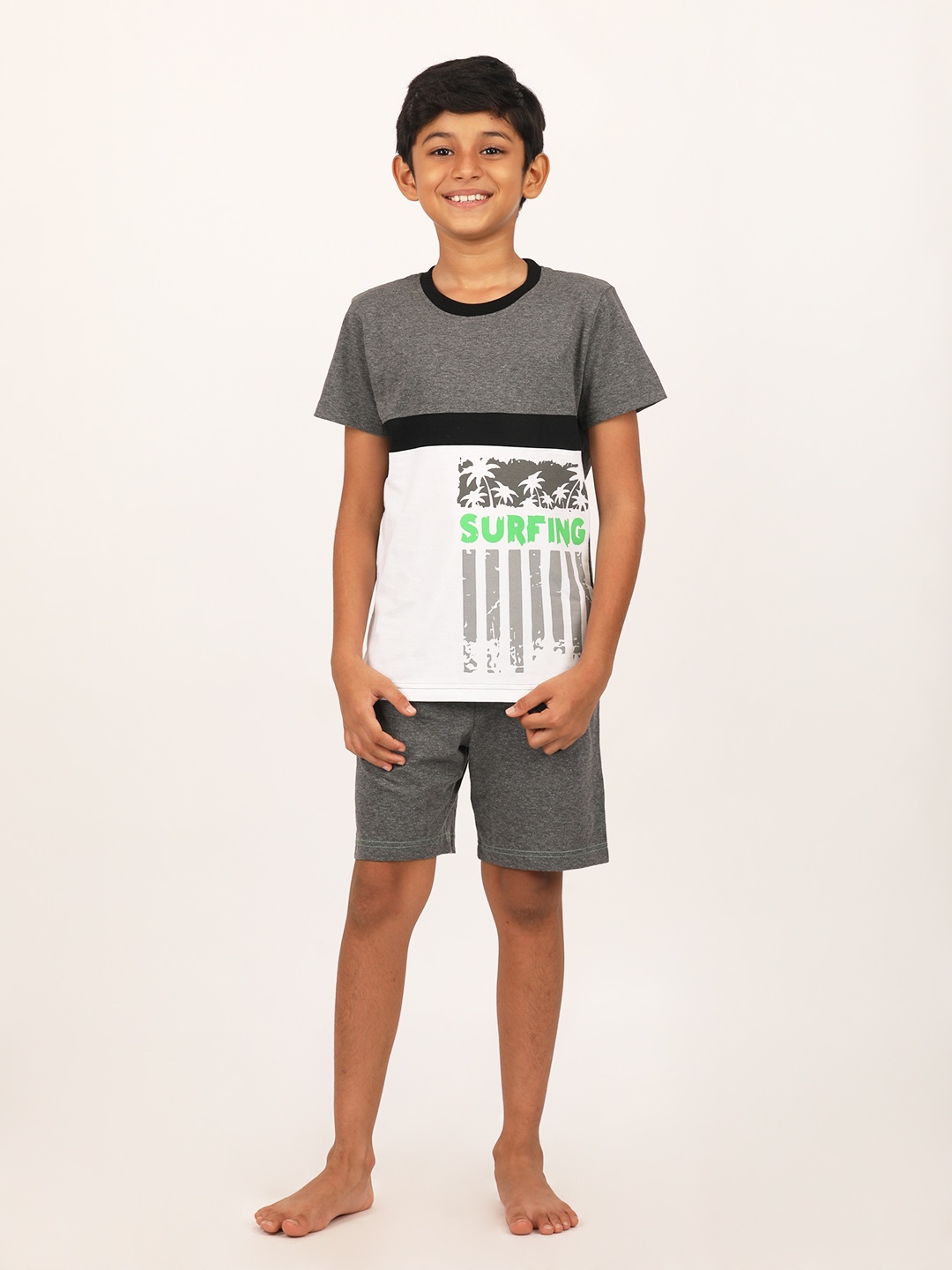 

mackly Boys Charcoal & White Printed Night suit